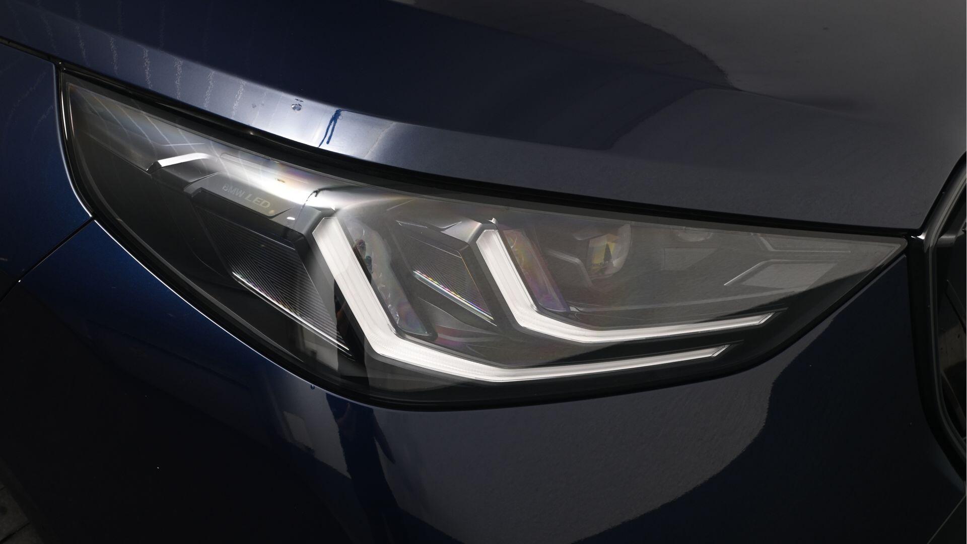 BMW X3 view 22