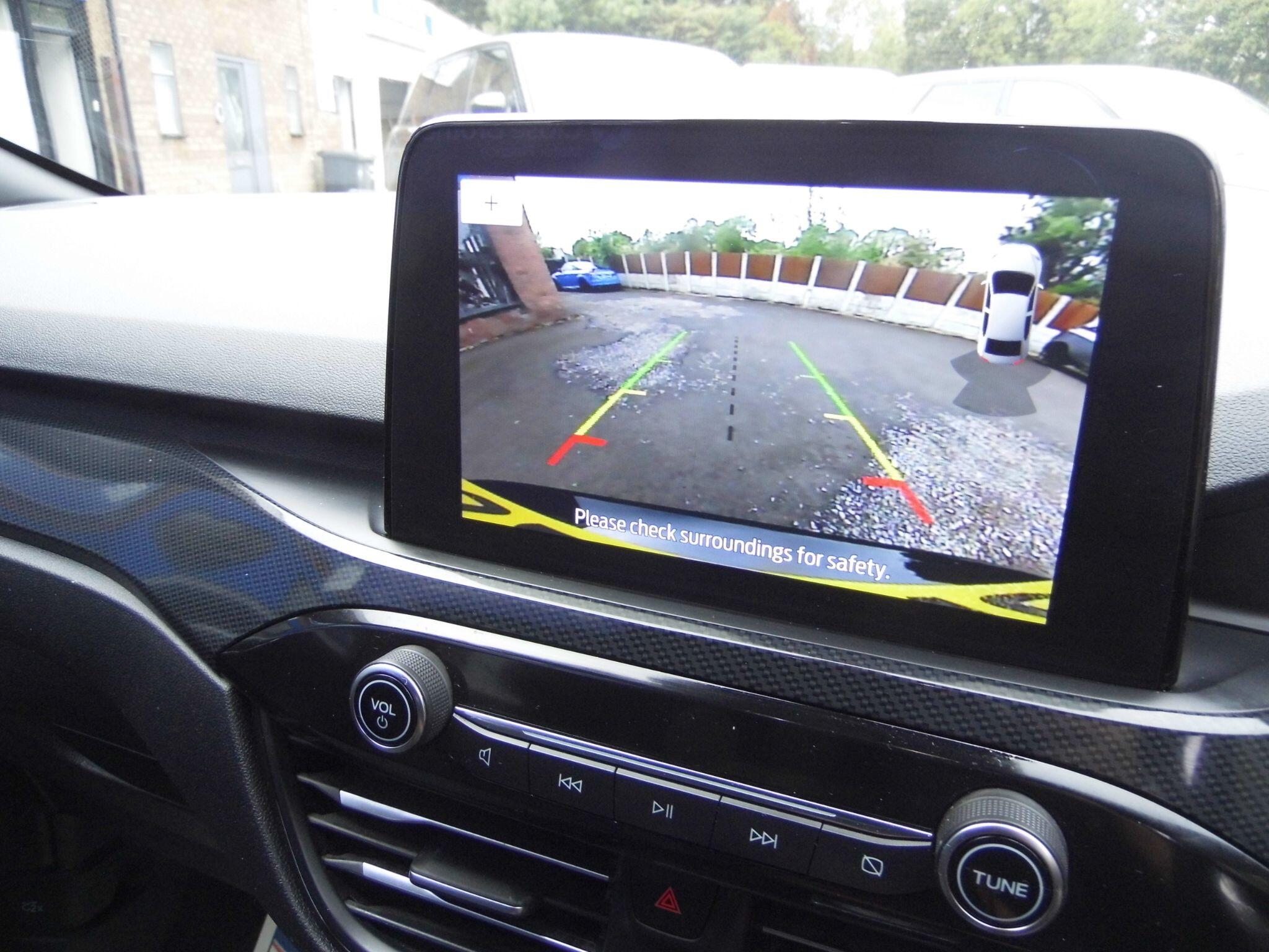 Ford Kuga view 26