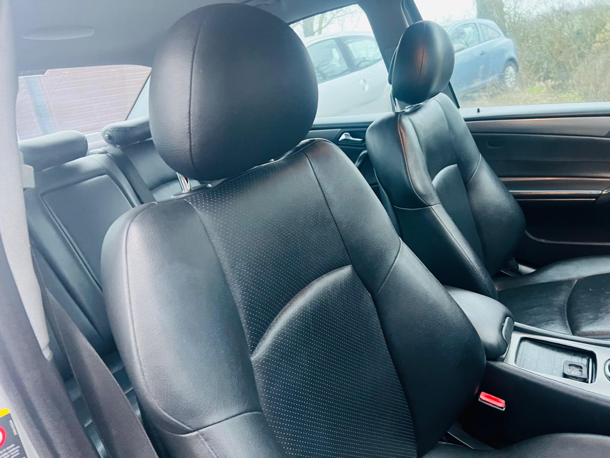 2004 Mercedes-Benz C Class image 24