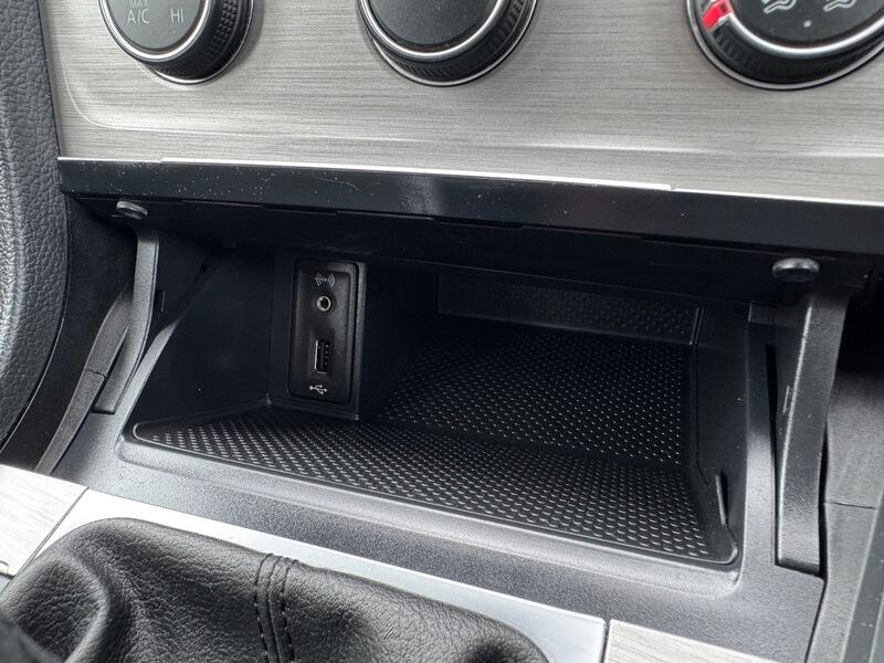 Volkswagen Golf view 32