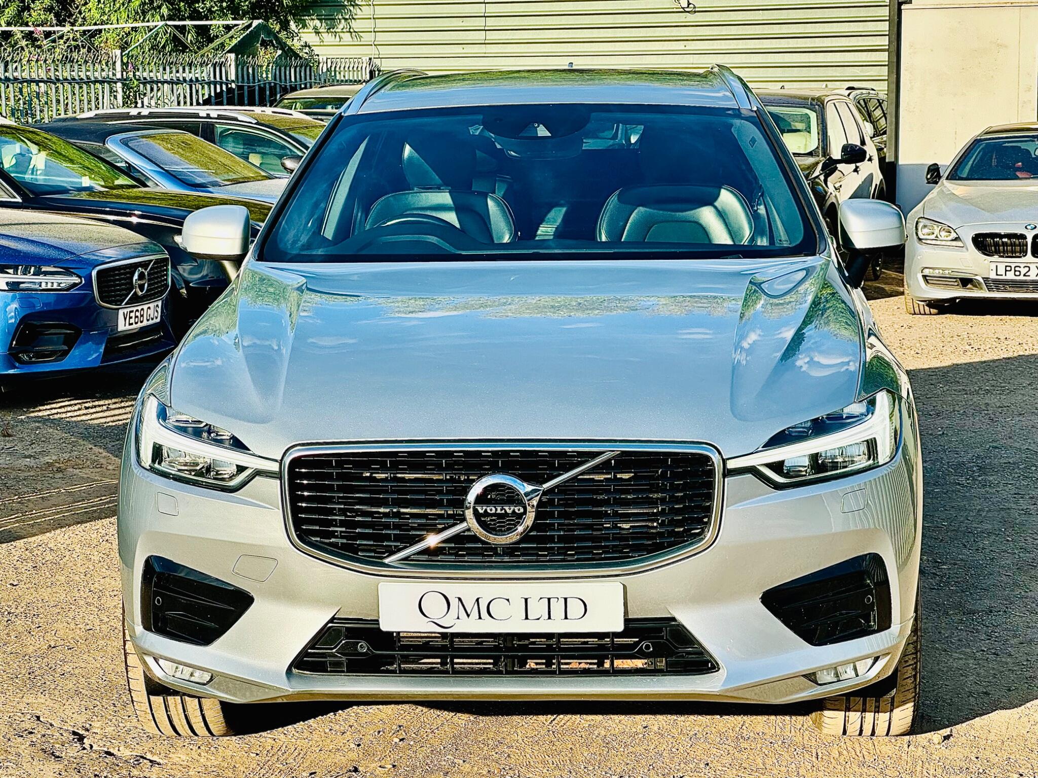 Volvo XC60 view 9
