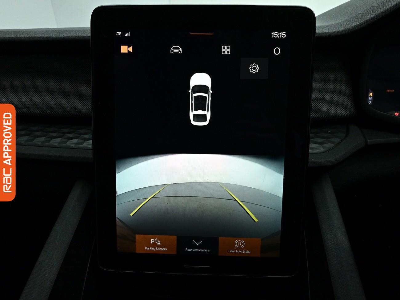 Polestar 2 view 3