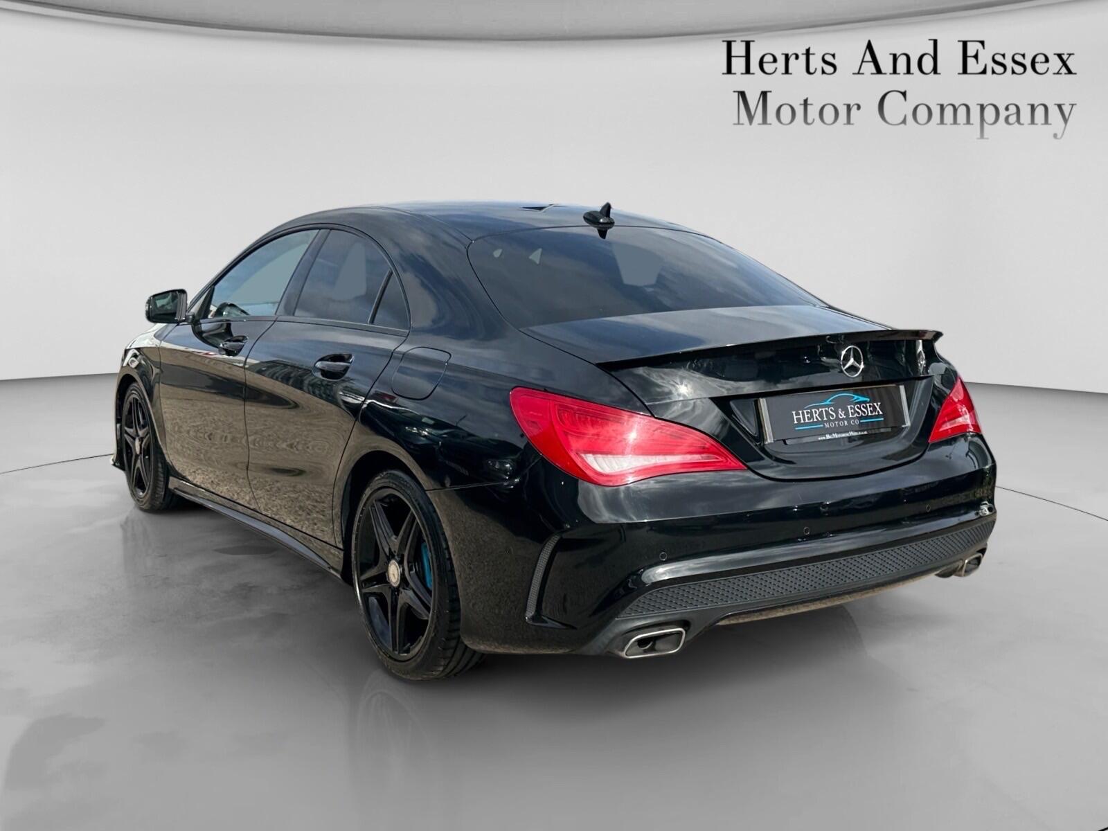 Mercedes-Benz Cla view 4