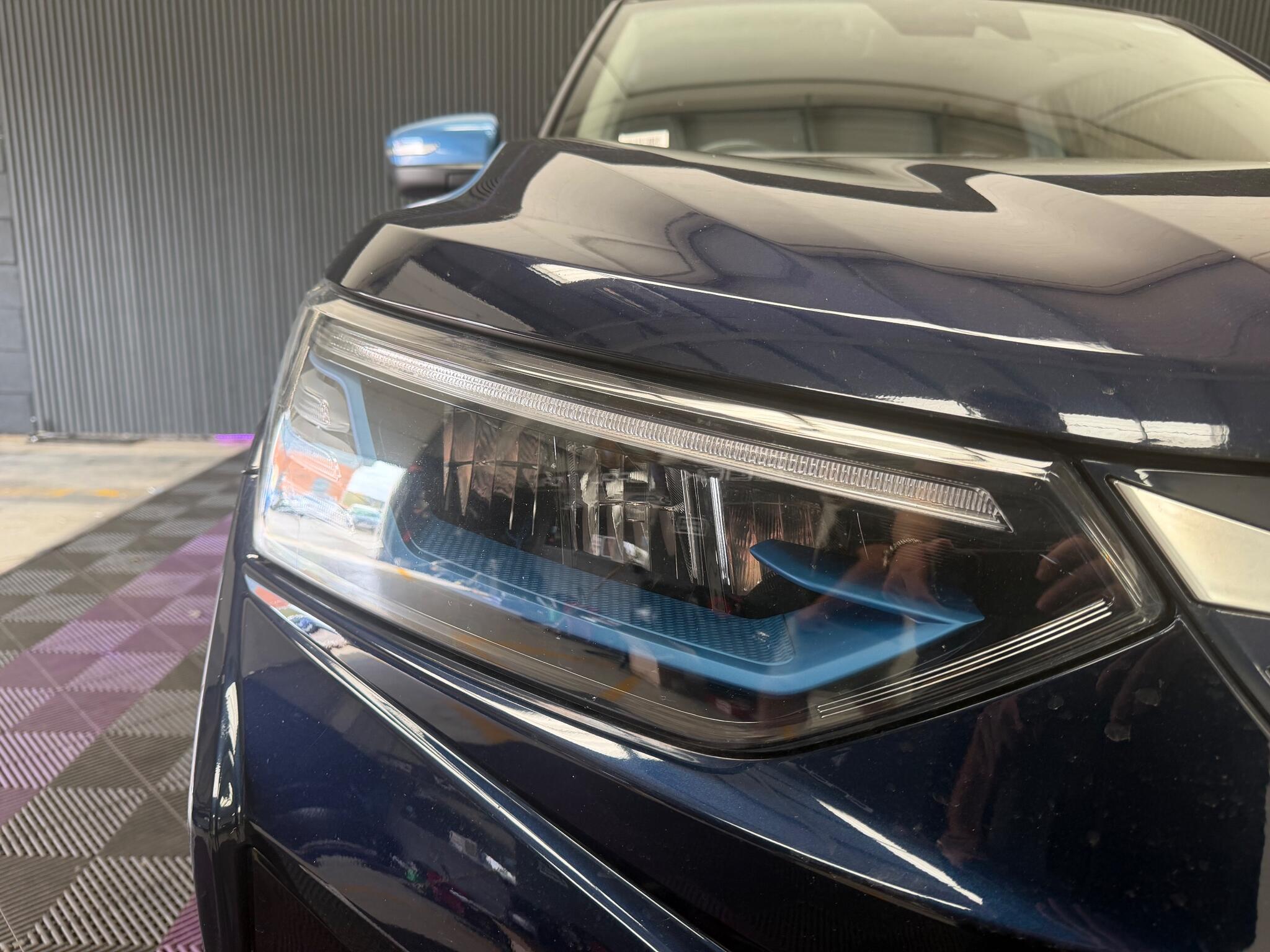 KGM Korando E-Motion view 19