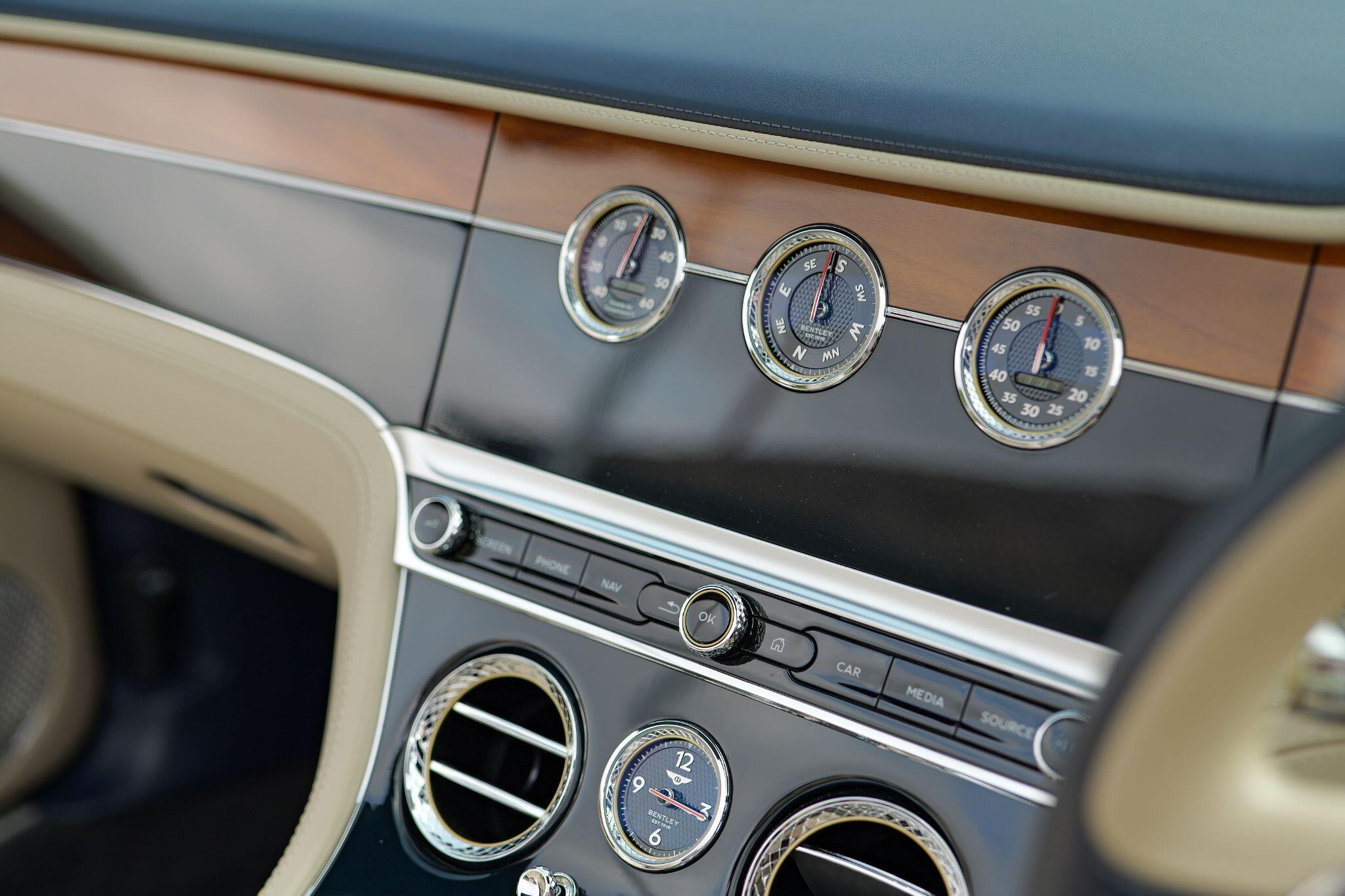 Bentley Continental view 15