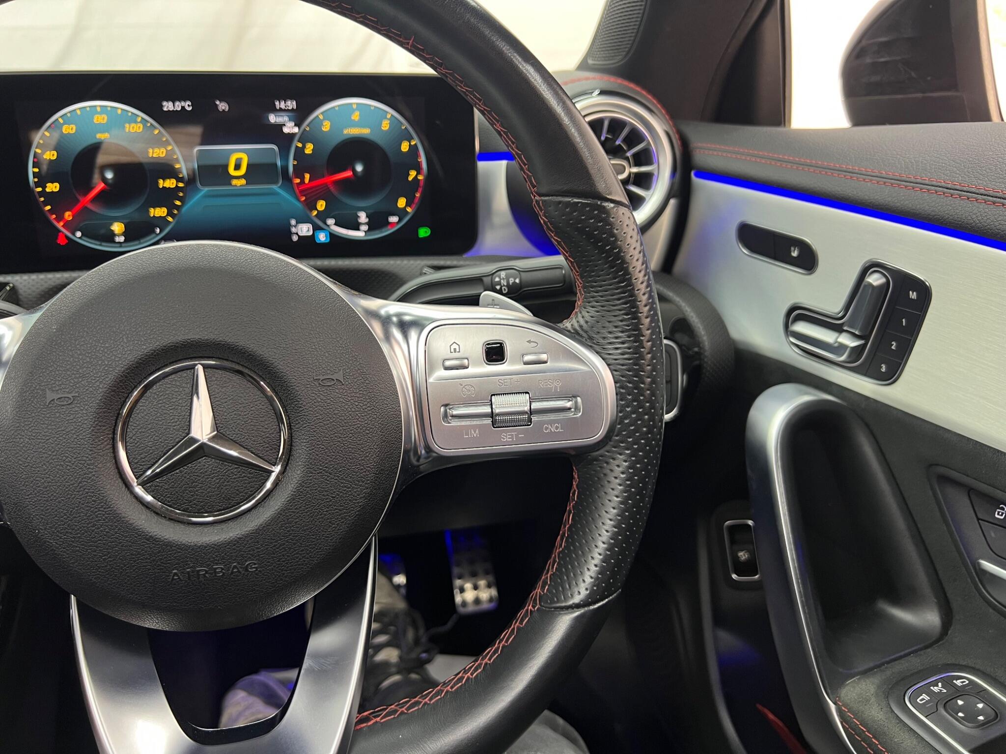 Mercedes-Benz Cla view 49