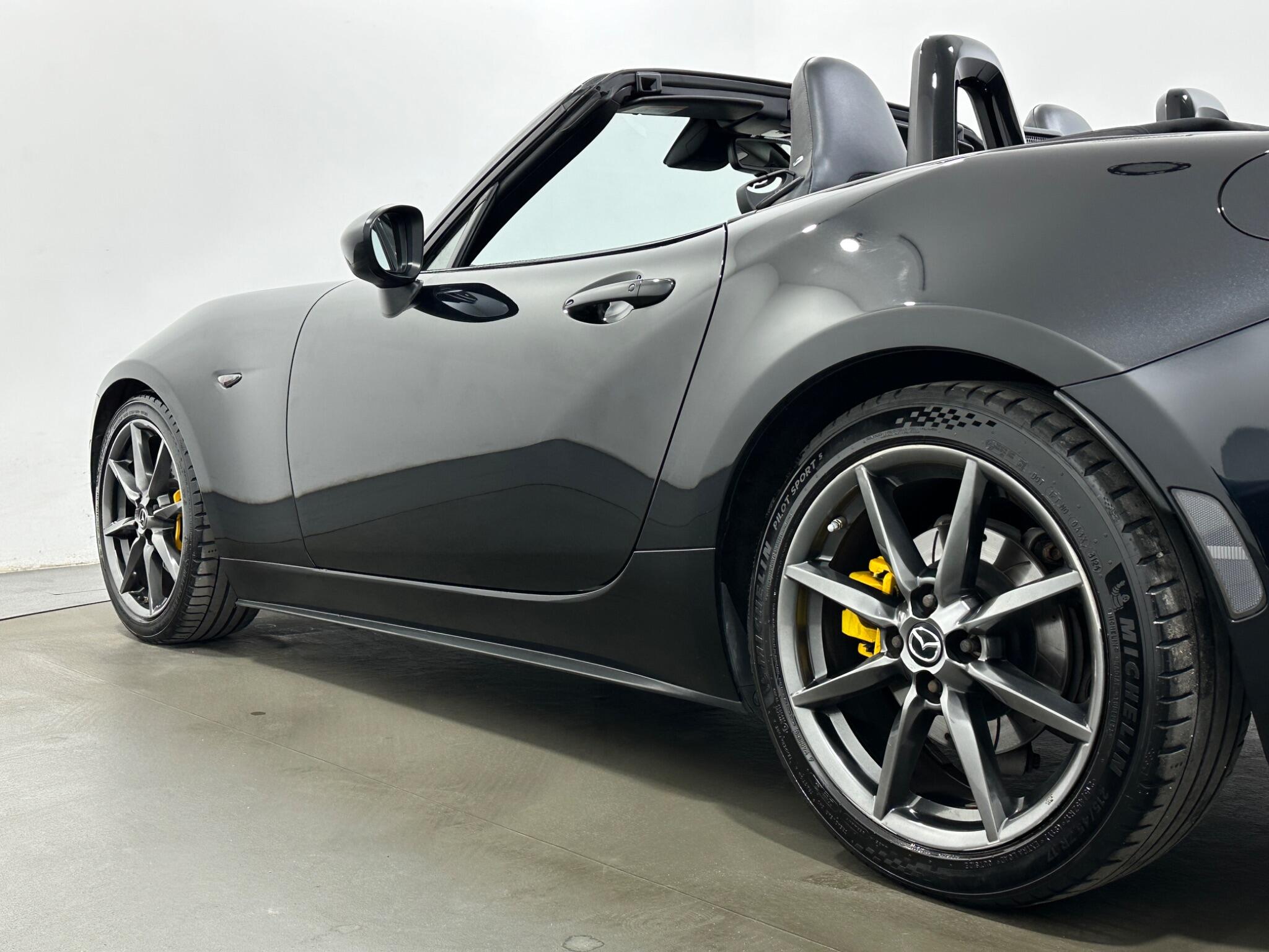 Mazda MX-5 view 41