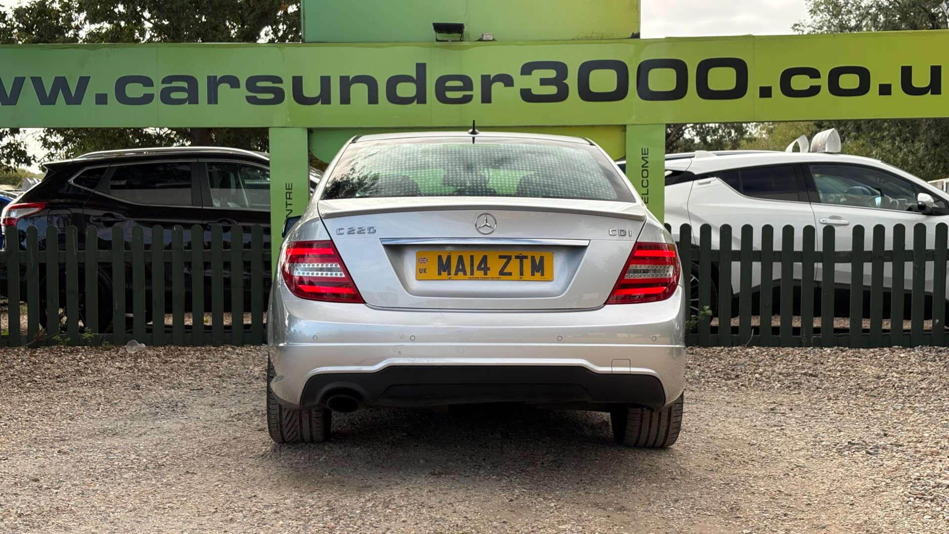 Mercedes-Benz C-Class view 8