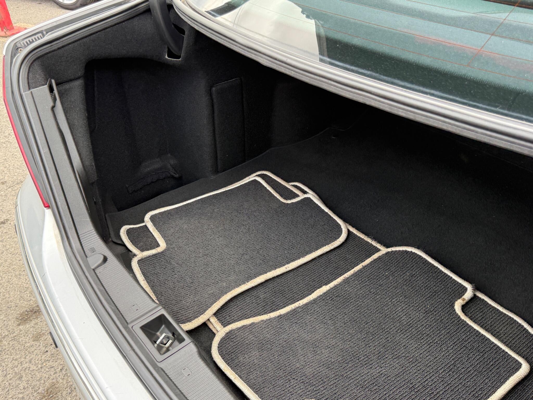 Mercedes-Benz C Class - Image 39
