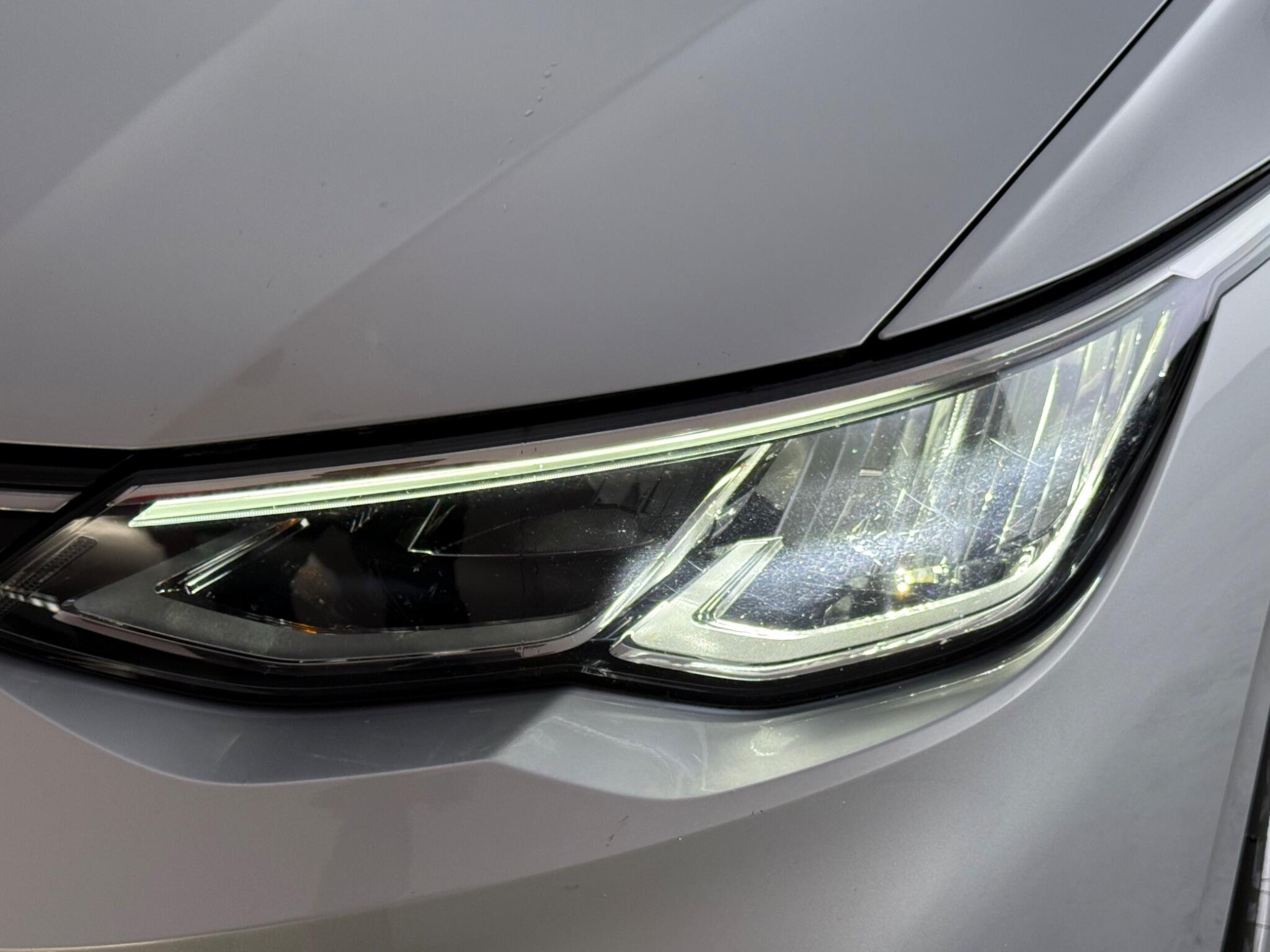 Volkswagen Golf view 12