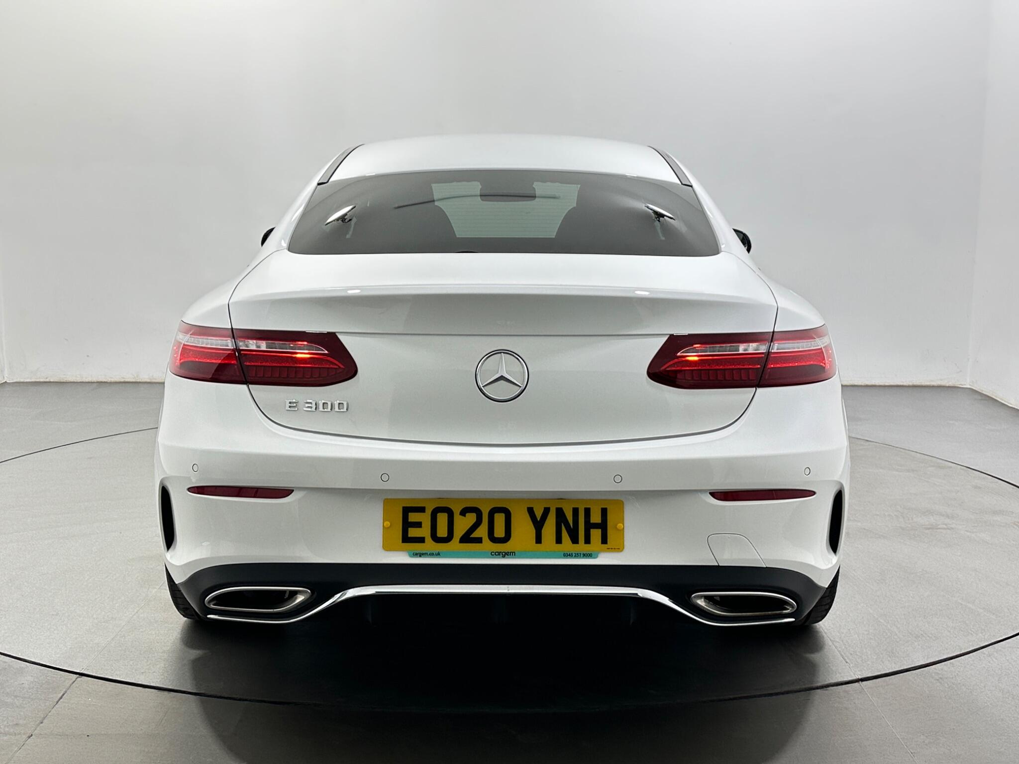 Mercedes-Benz E-Class view 7