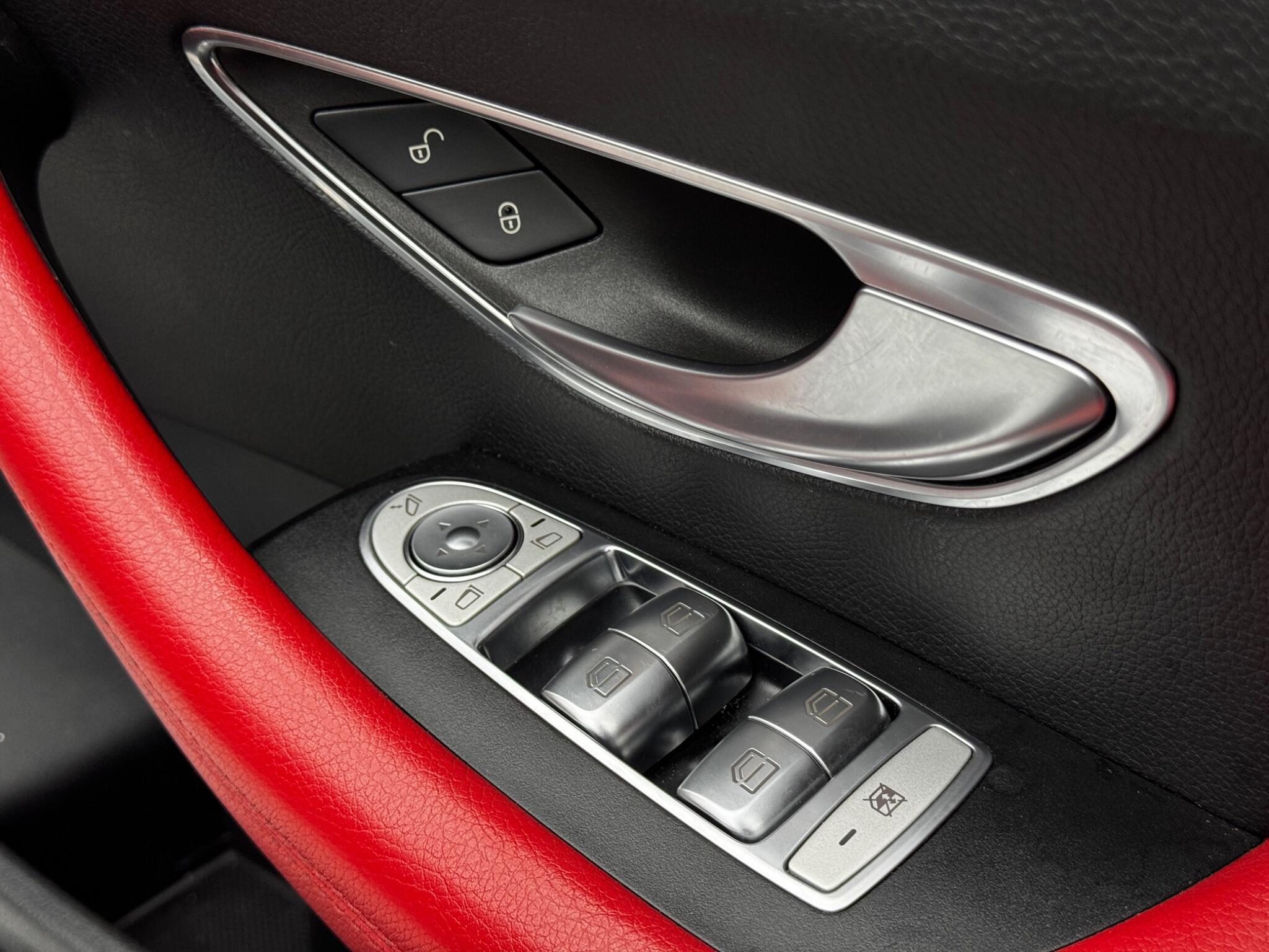 Mercedes-Benz E-Class view 46
