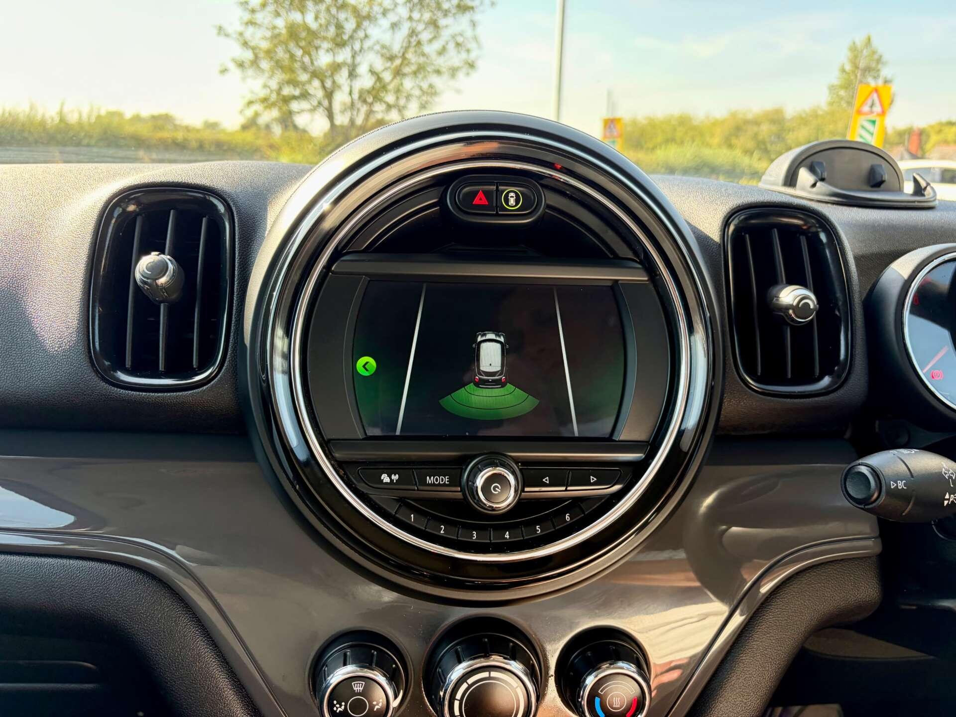 Mini Countryman view 47