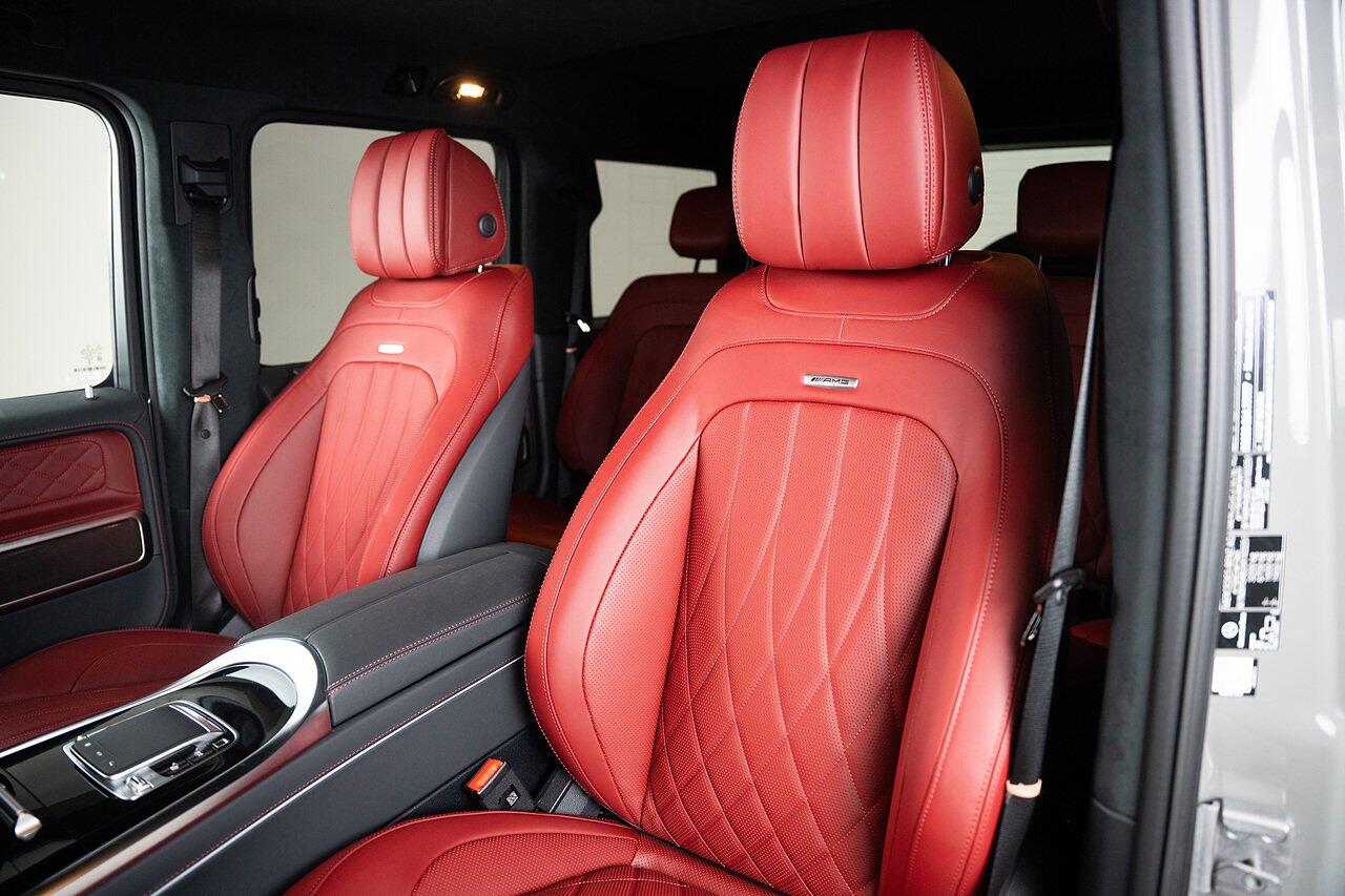 Mercedes-Benz G-Class view 23