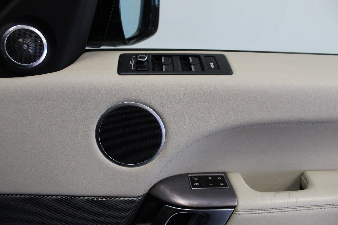Land Rover Range Rover Sport view 48