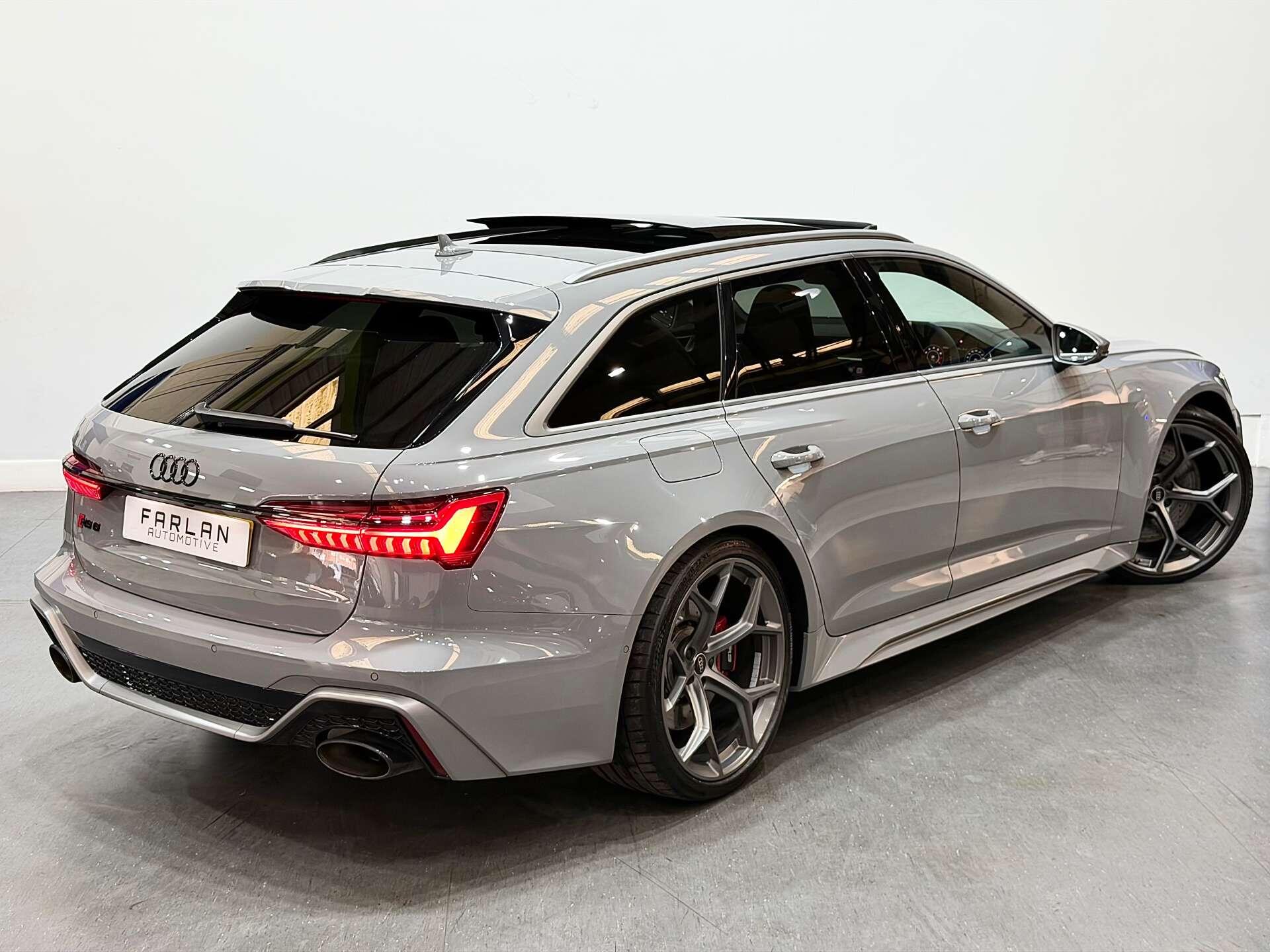 Audi RS6 view 17