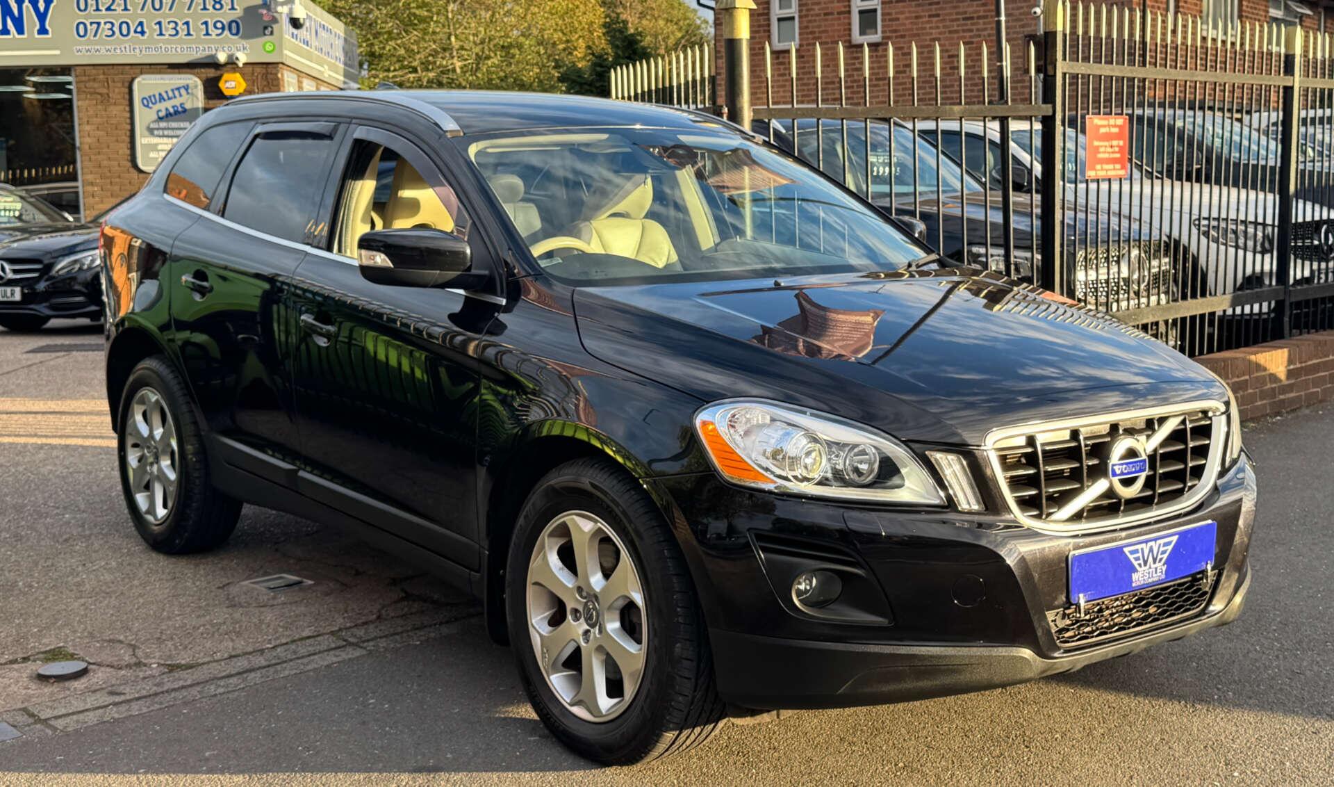 Volvo XC60 view 5