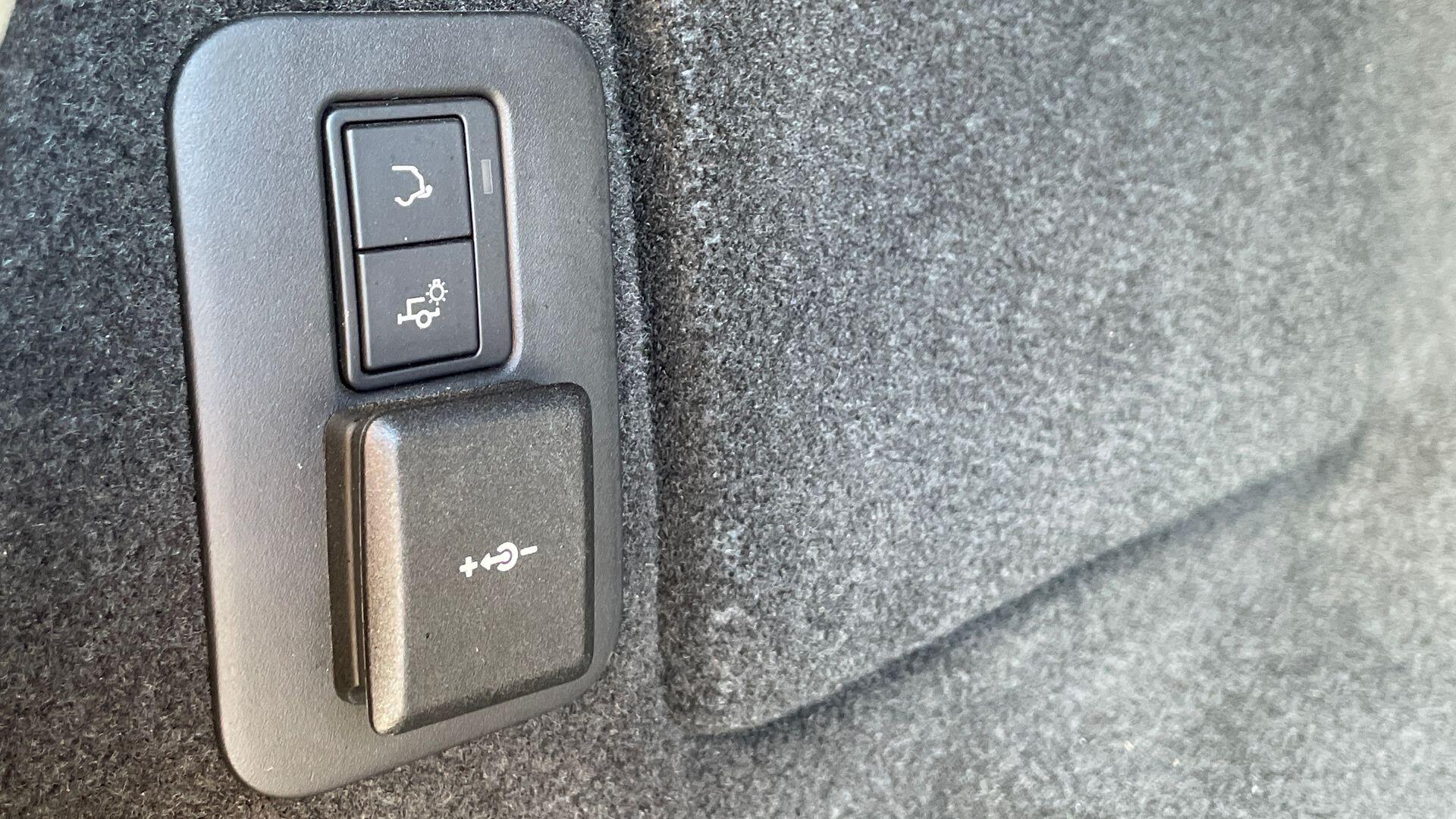 Land Rover Range Rover Evoque view 27
