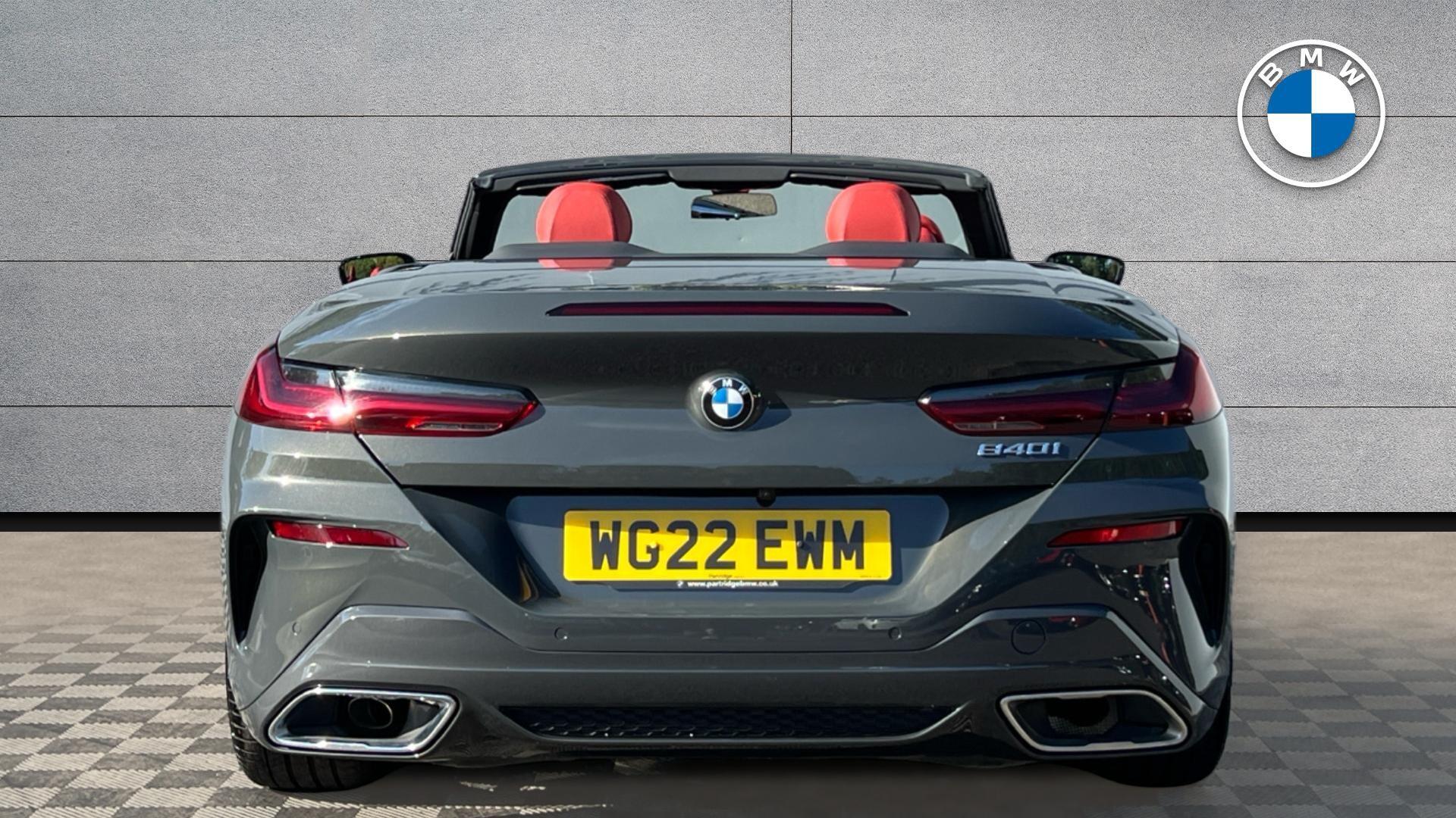 BMW 8 Series view 15