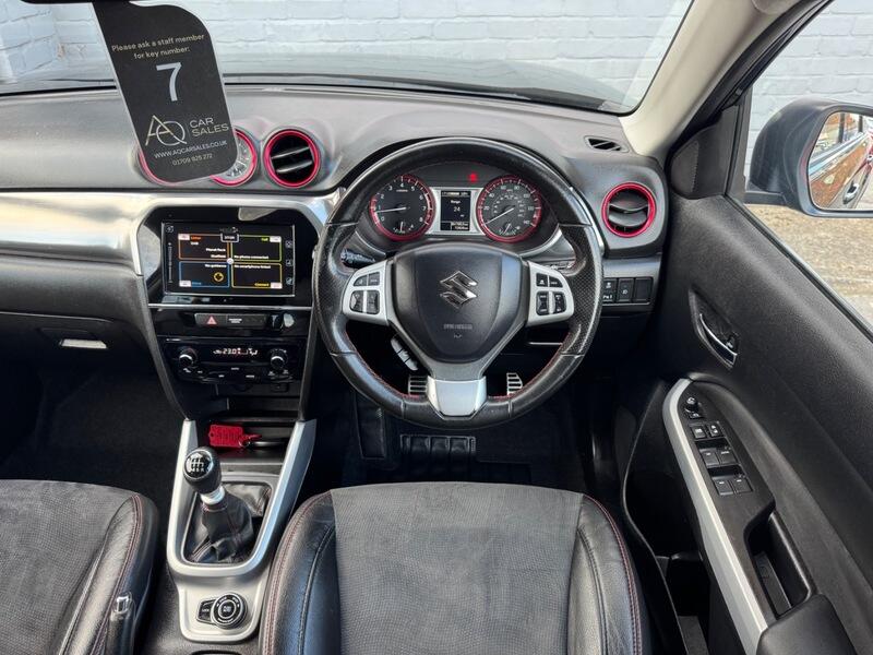 Suzuki Vitara view 15