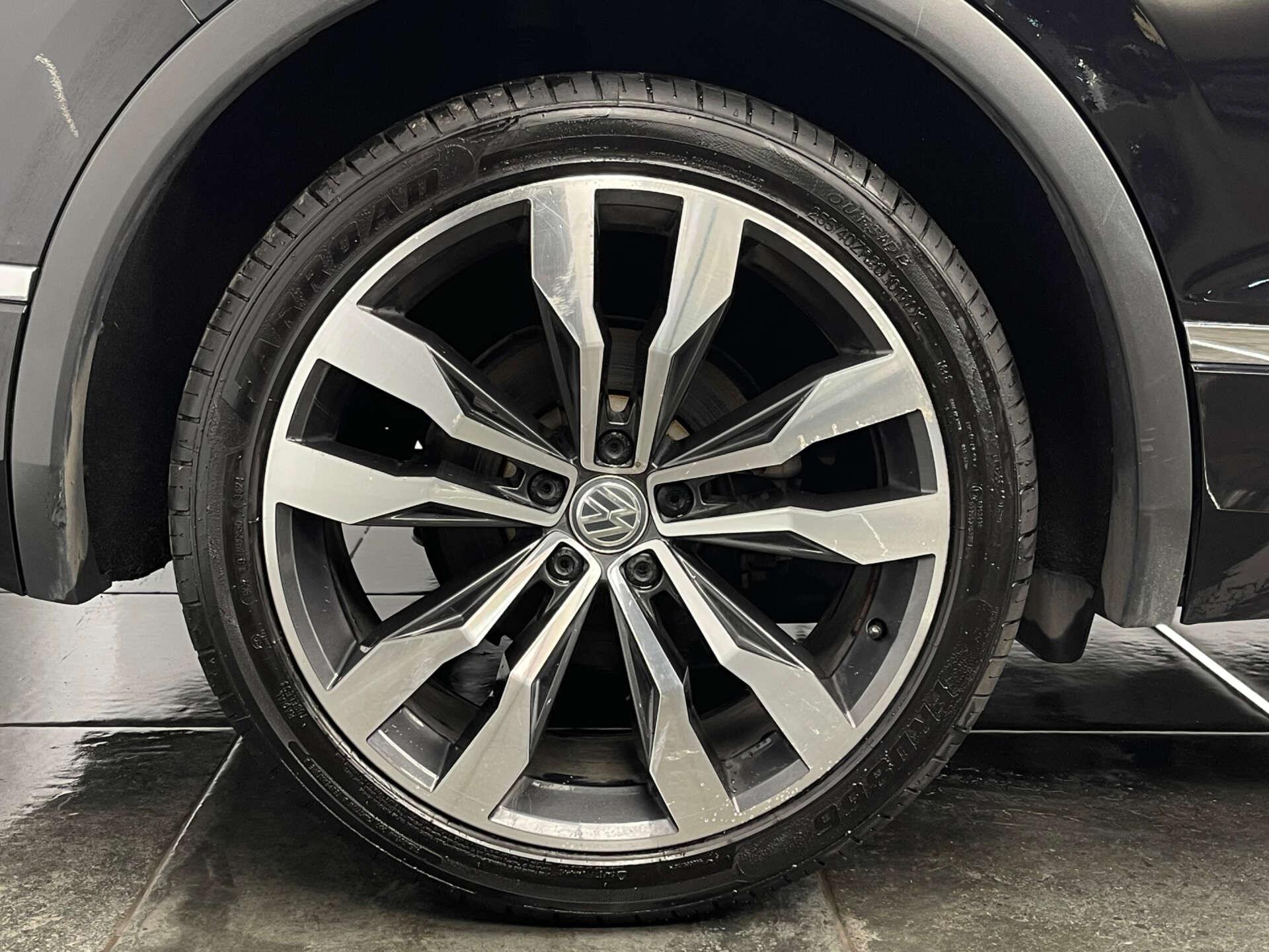 Volkswagen Tiguan view 50