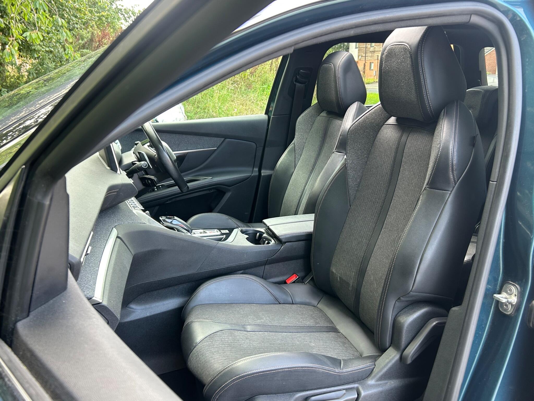 Peugeot 5008 view 54