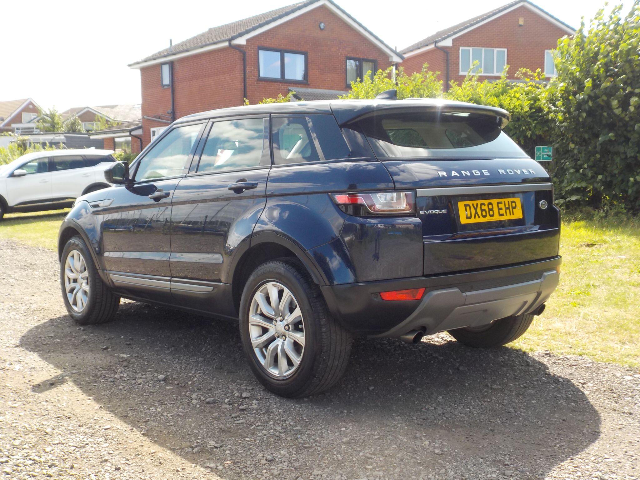 Land Rover Range Rover Evoque 2.0 TD4 SE 4WD Euro 6 (s/s) 5dr