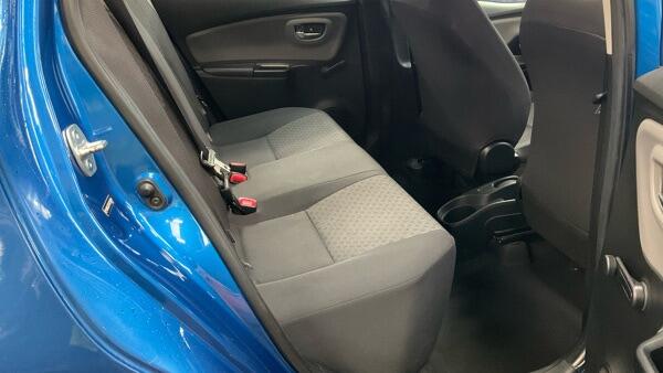 Toyota Yaris view 8