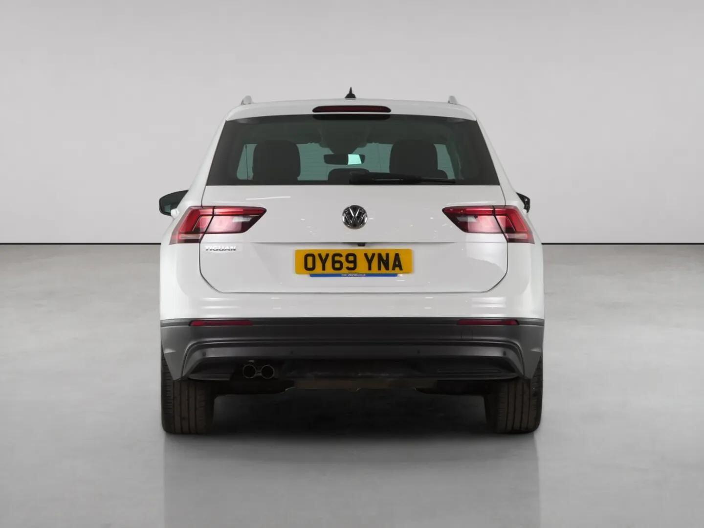 Volkswagen Tiguan view 7