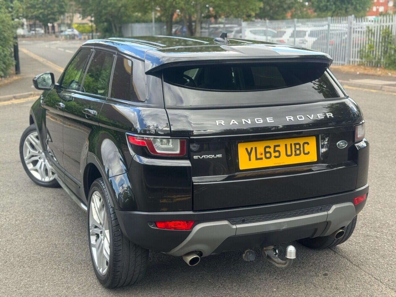 Land Rover Range Rover Evoque view 5
