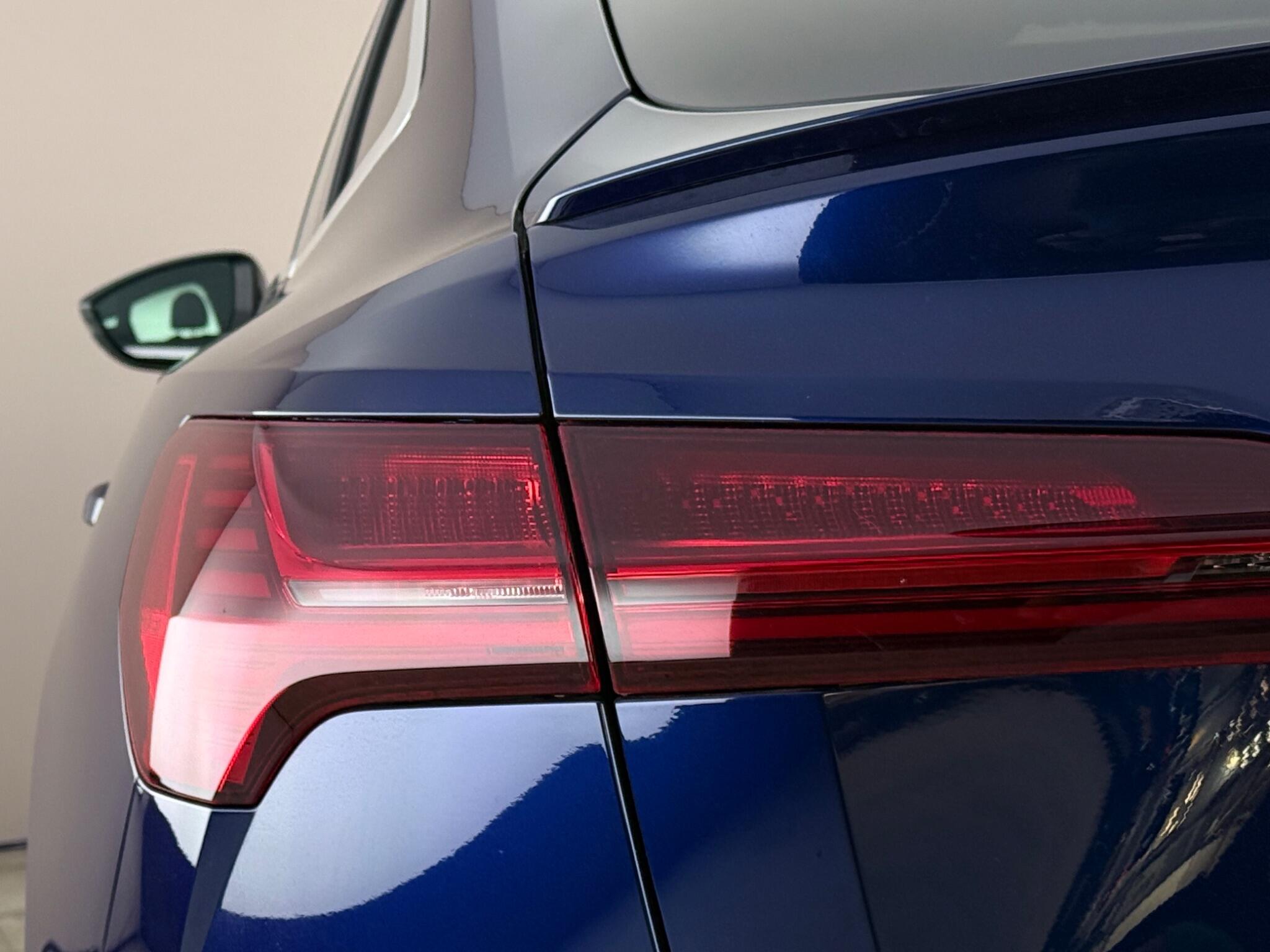 Audi E-Tron view 11