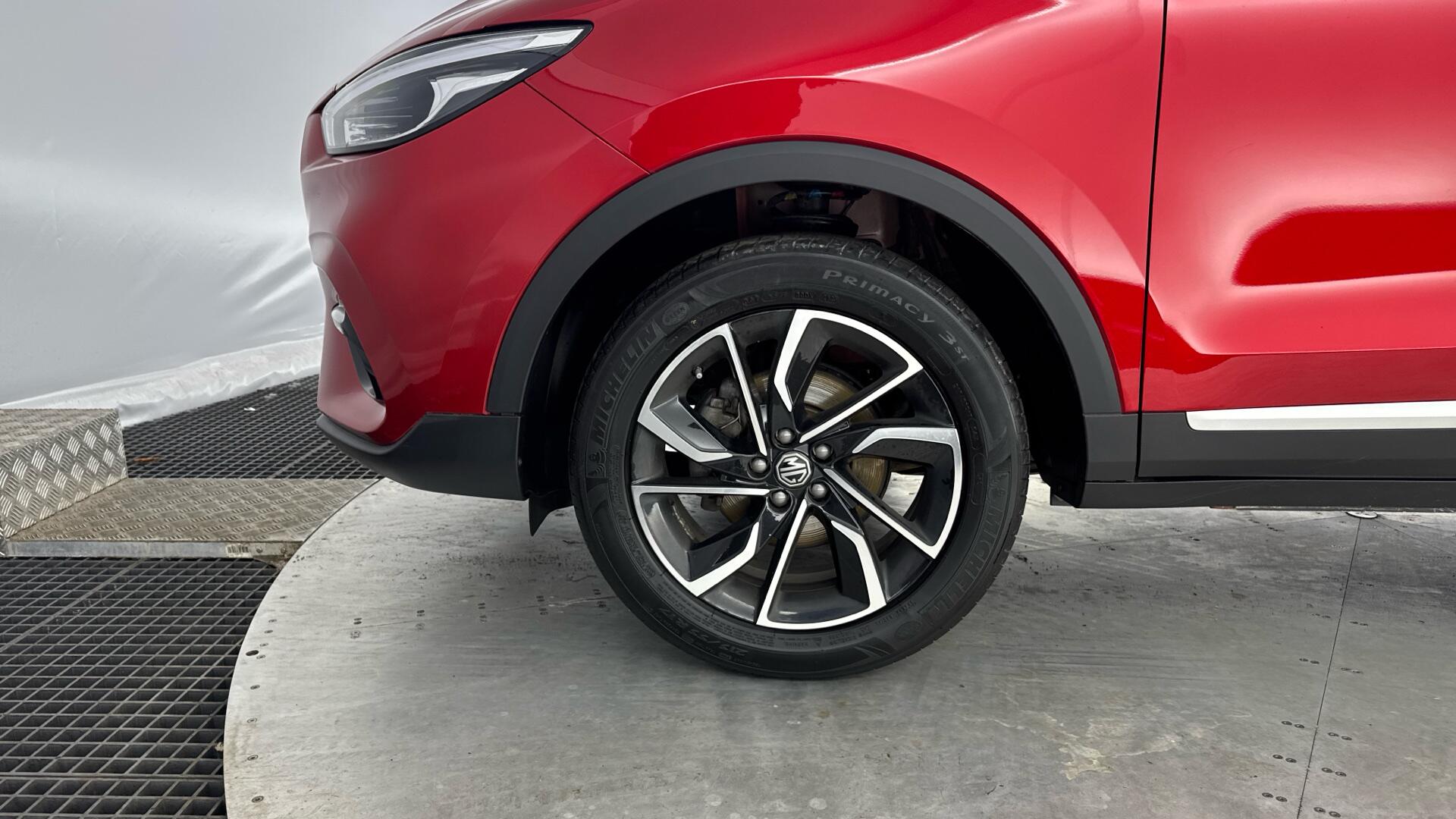 MG ZS view 23