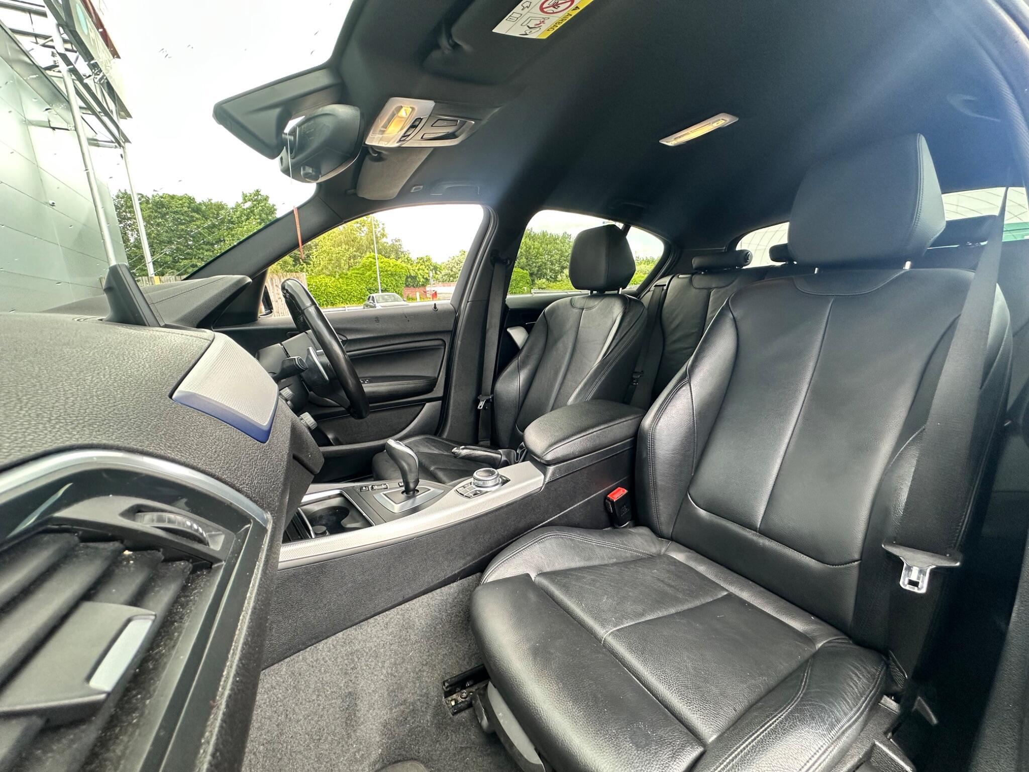BMW 1 Series view 30