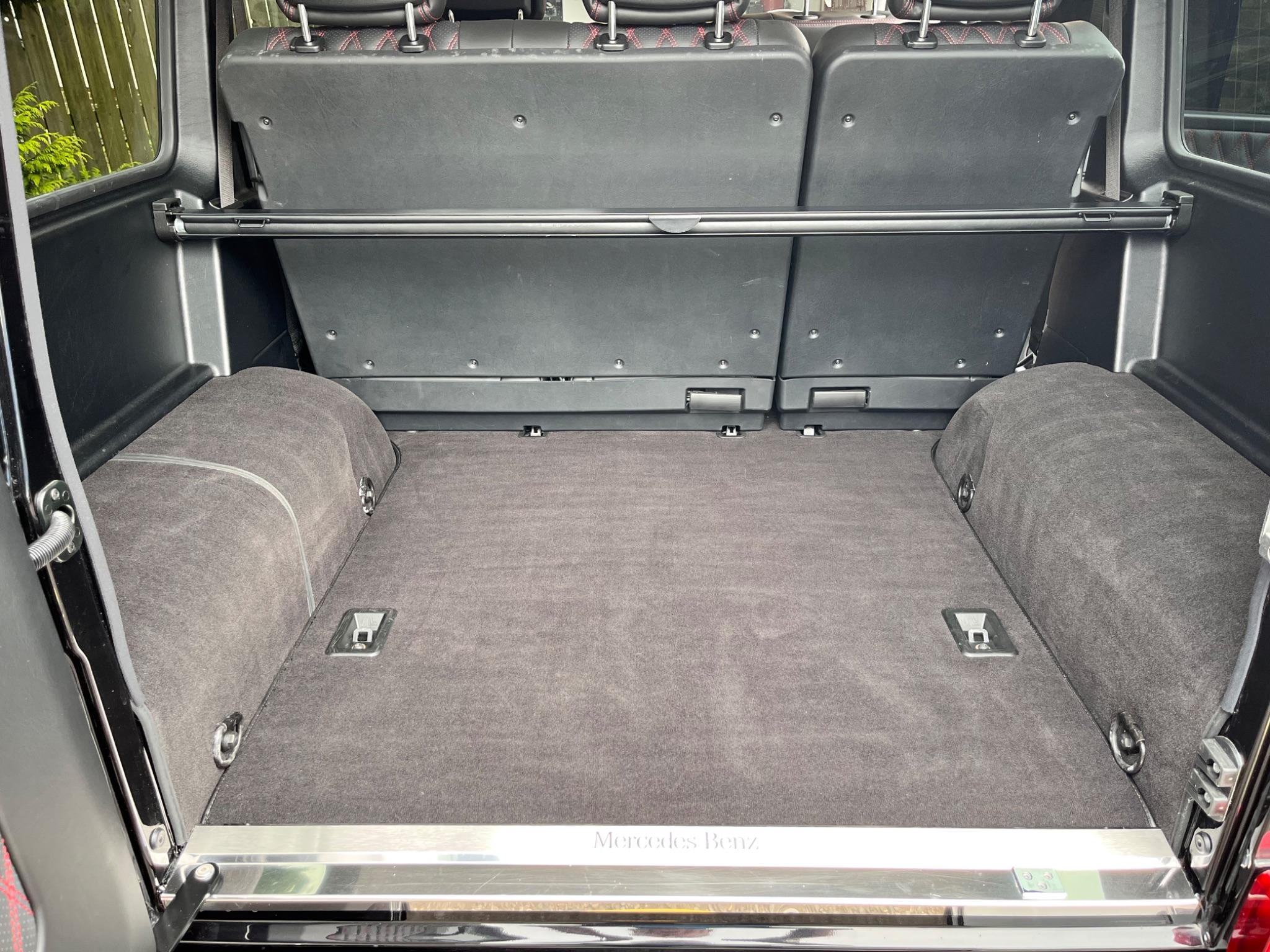 Mercedes-Benz G-Class view 60