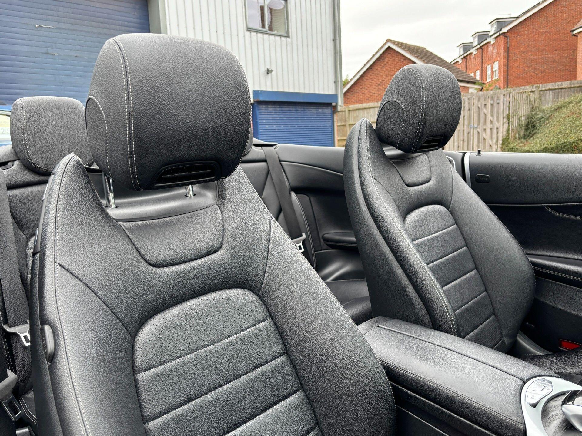 Mercedes-Benz C-Class view 39