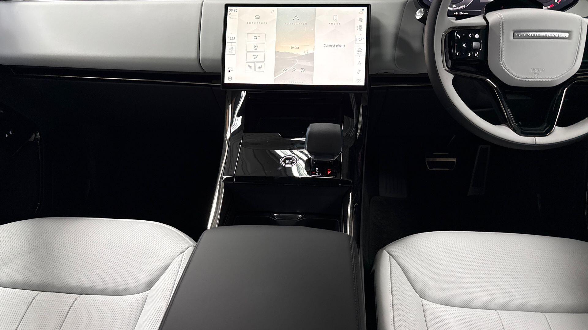Land Rover Range Rover Sport view 14