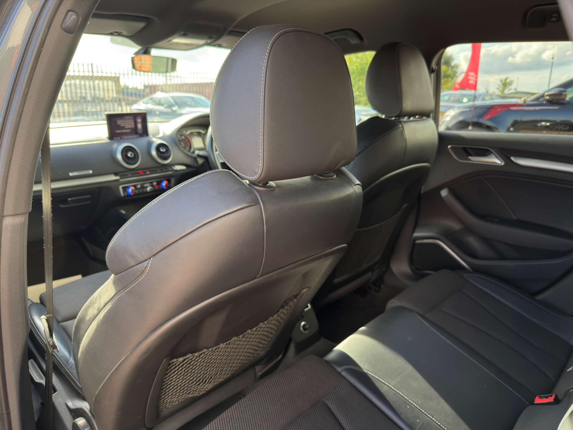 Audi A3 view 32