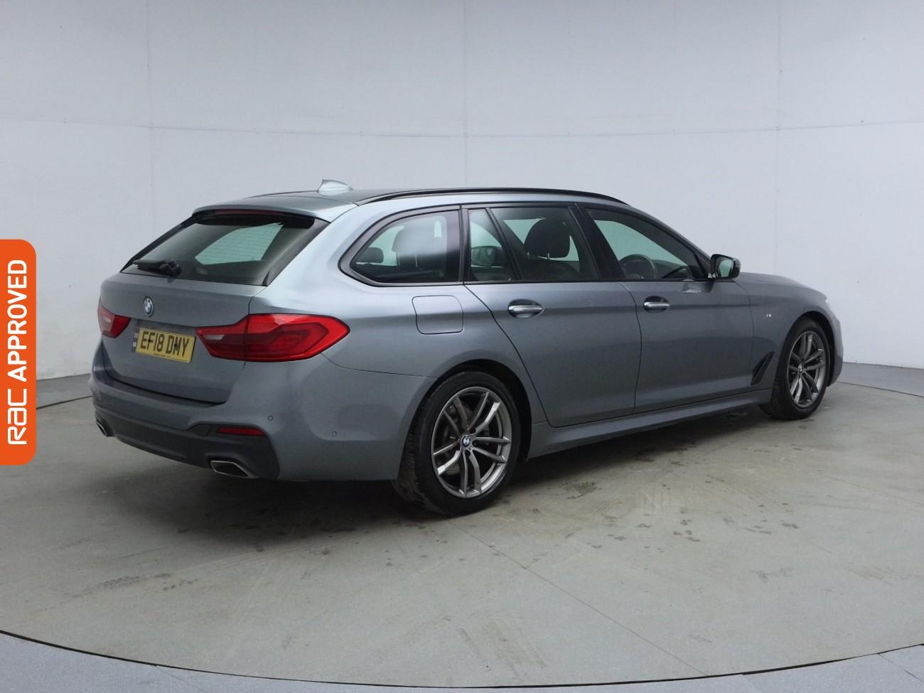 BMW 5 Series view 32