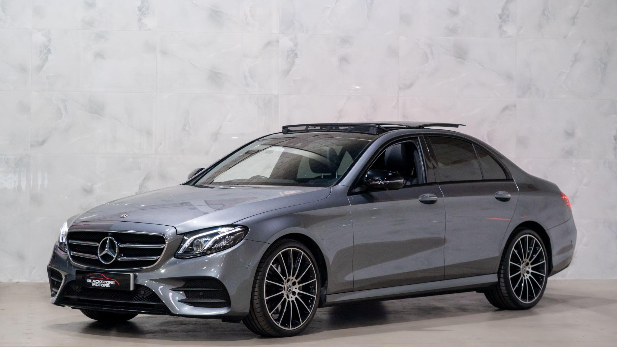 Mercedes-Benz E-Class view 4
