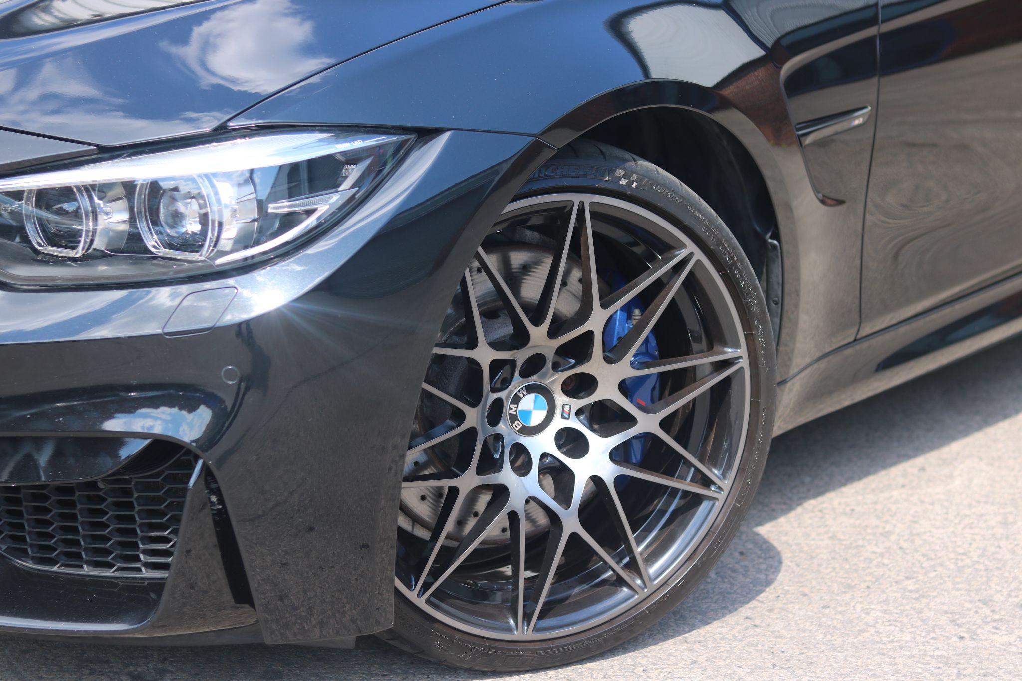 BMW M3 view 8