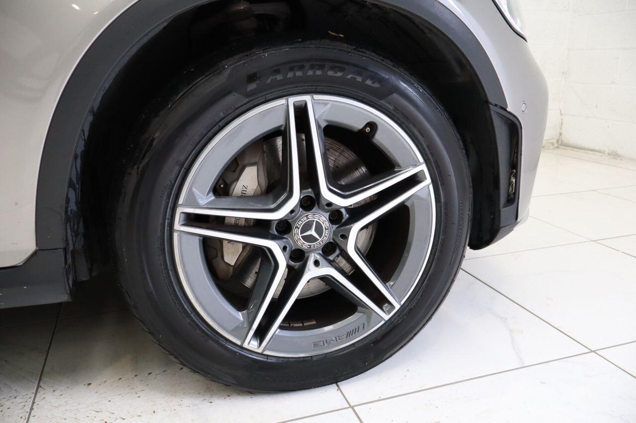 Mercedes-Benz GLC view 7