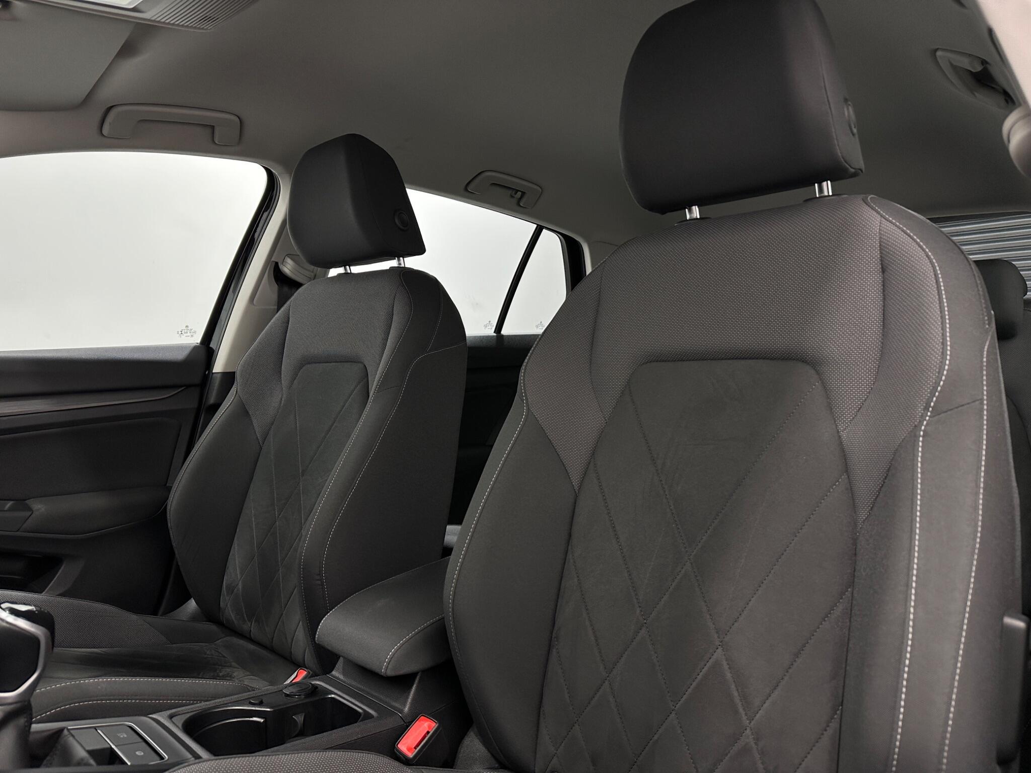 Volkswagen Golf view 36