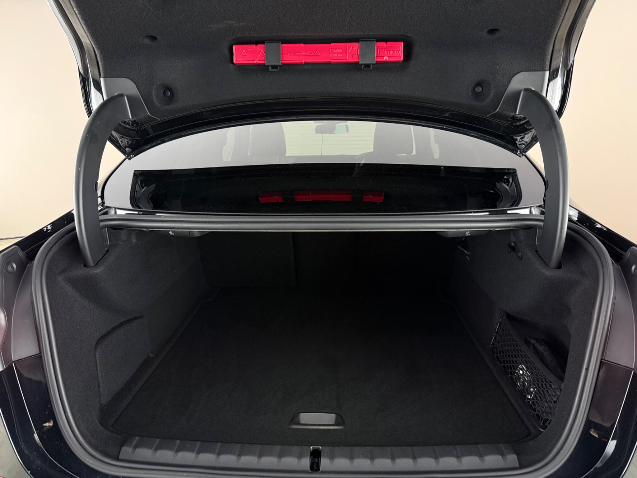 BMW 2 Series view 9