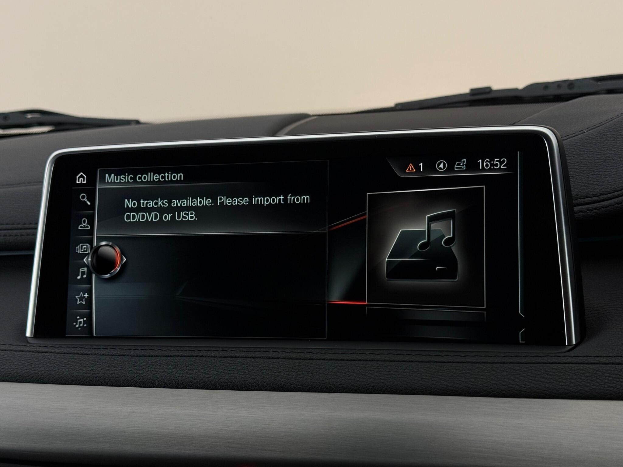 BMW X6 view 26
