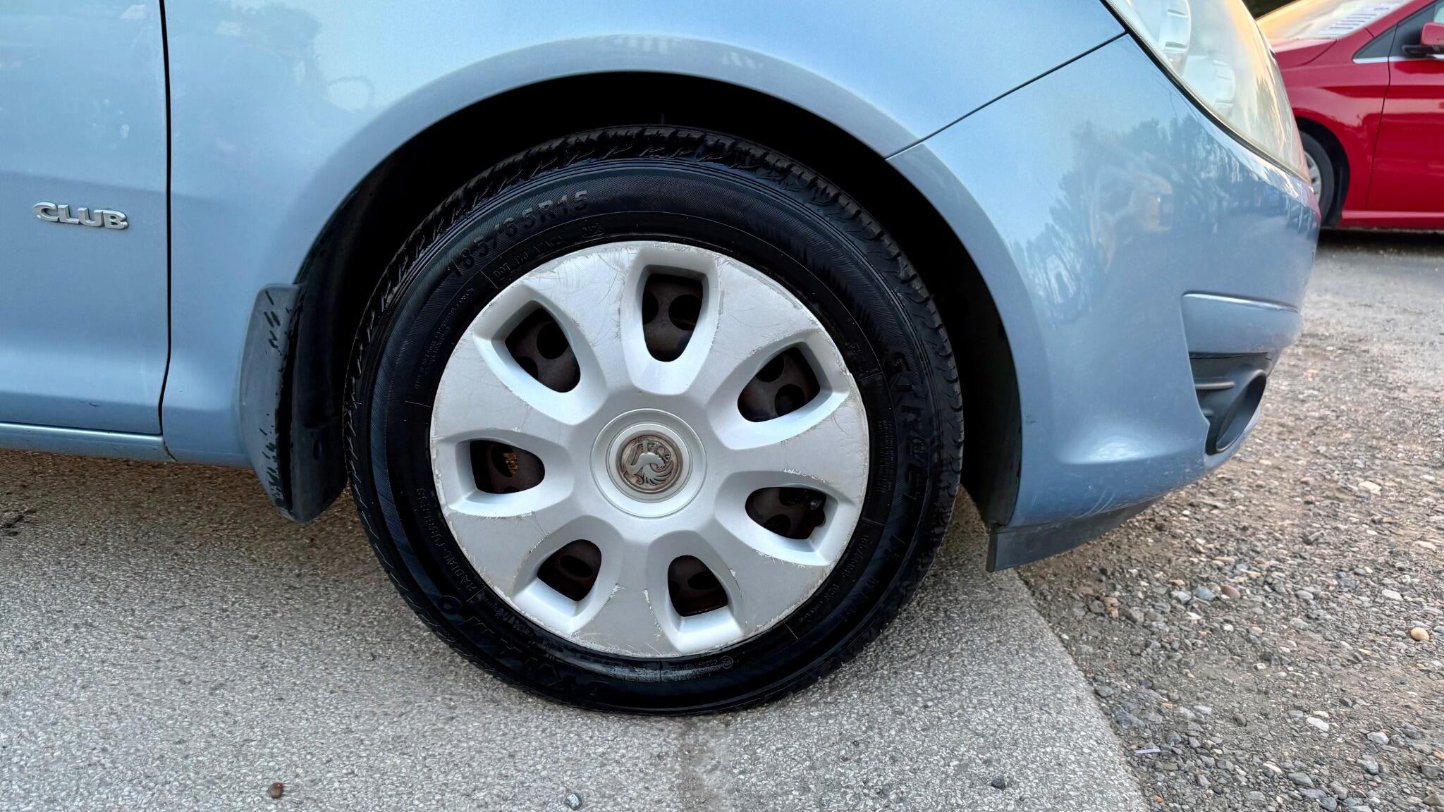 Vauxhall Corsa view 41