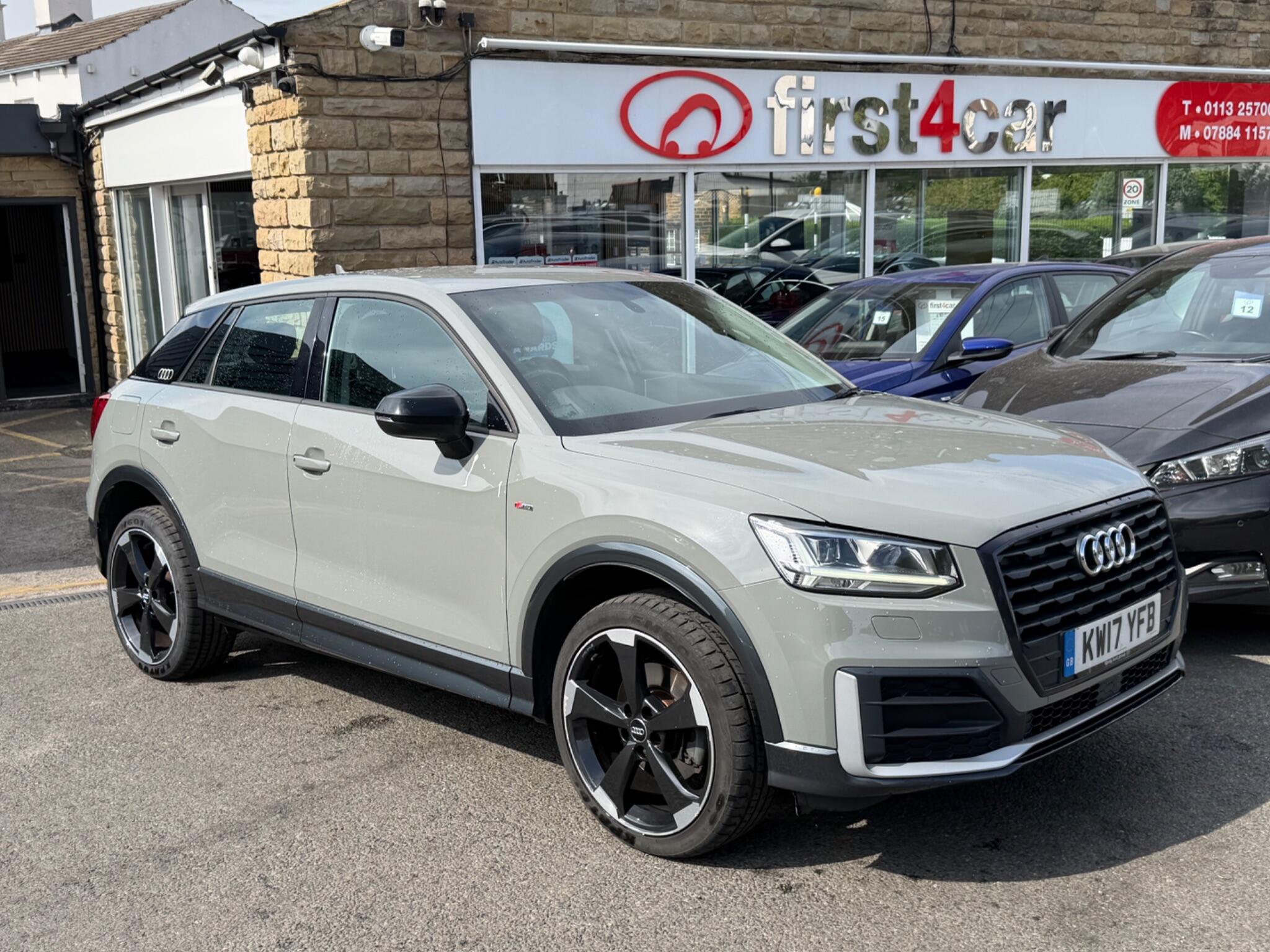 Audi Q2 view 4