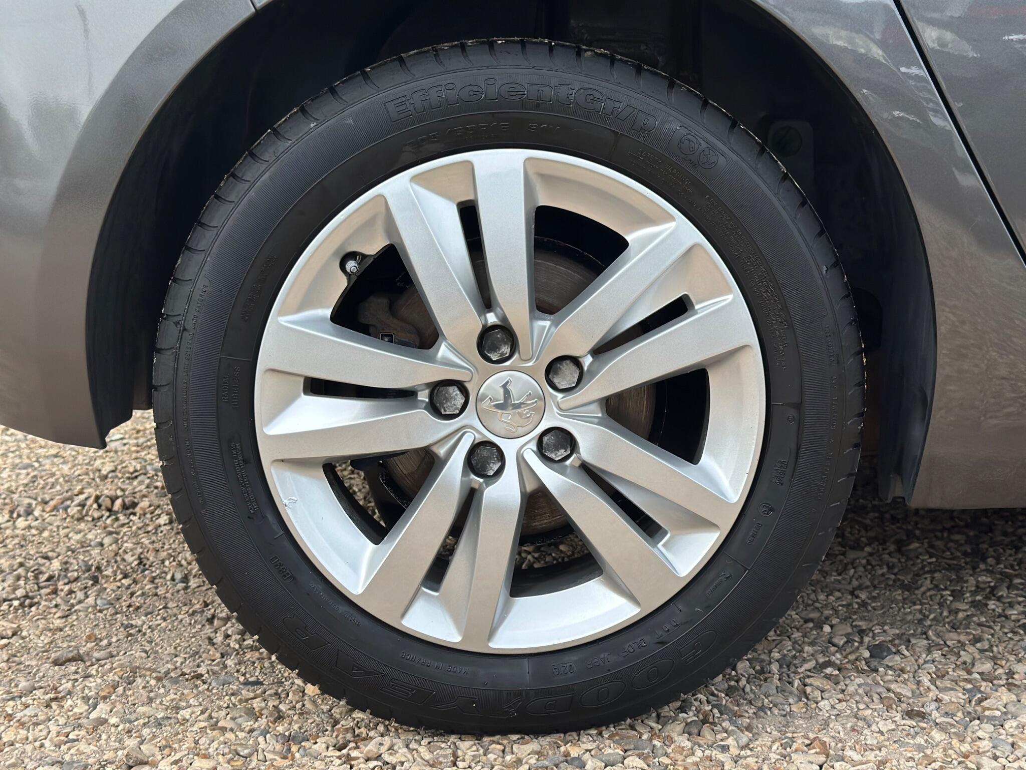 Peugeot 308 view 58