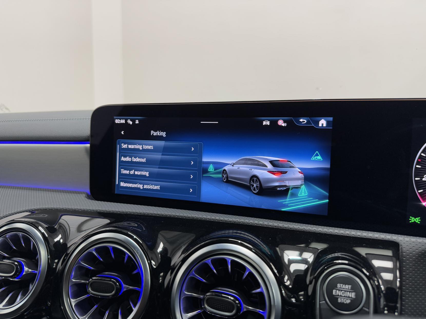 Mercedes-Benz Cla view 32