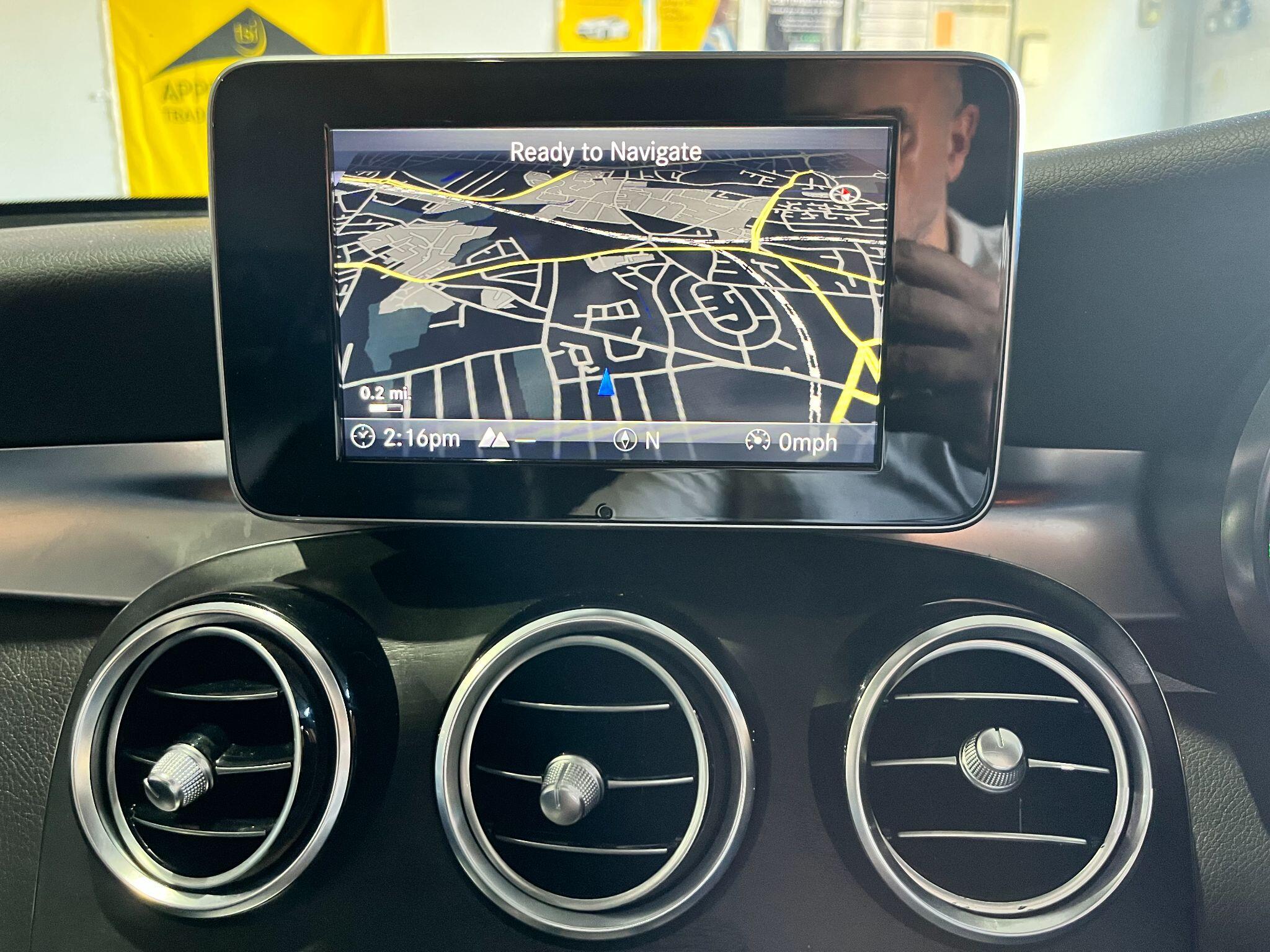 Mercedes-Benz GLC view 24