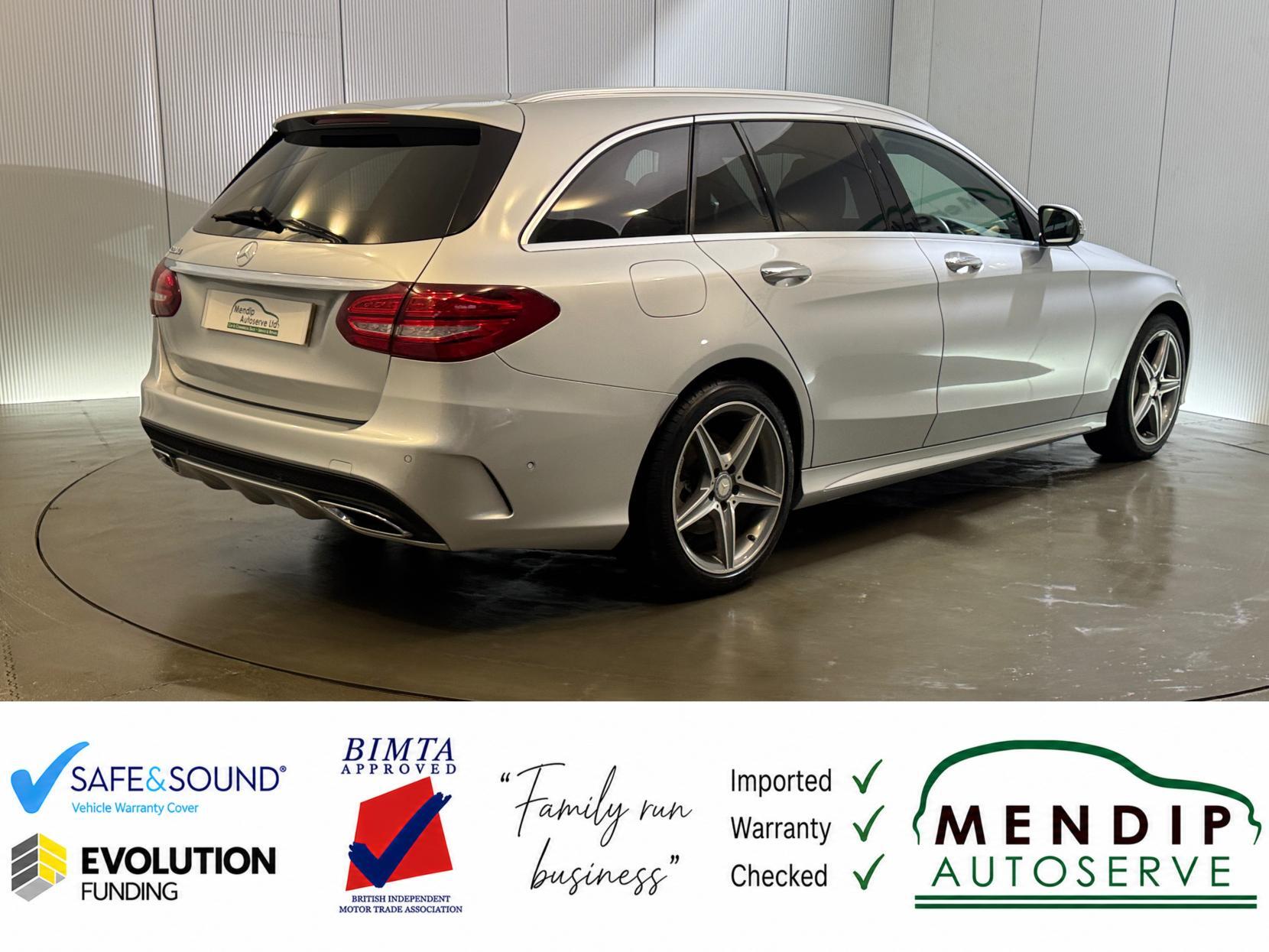 Mercedes-Benz C-Class view 27